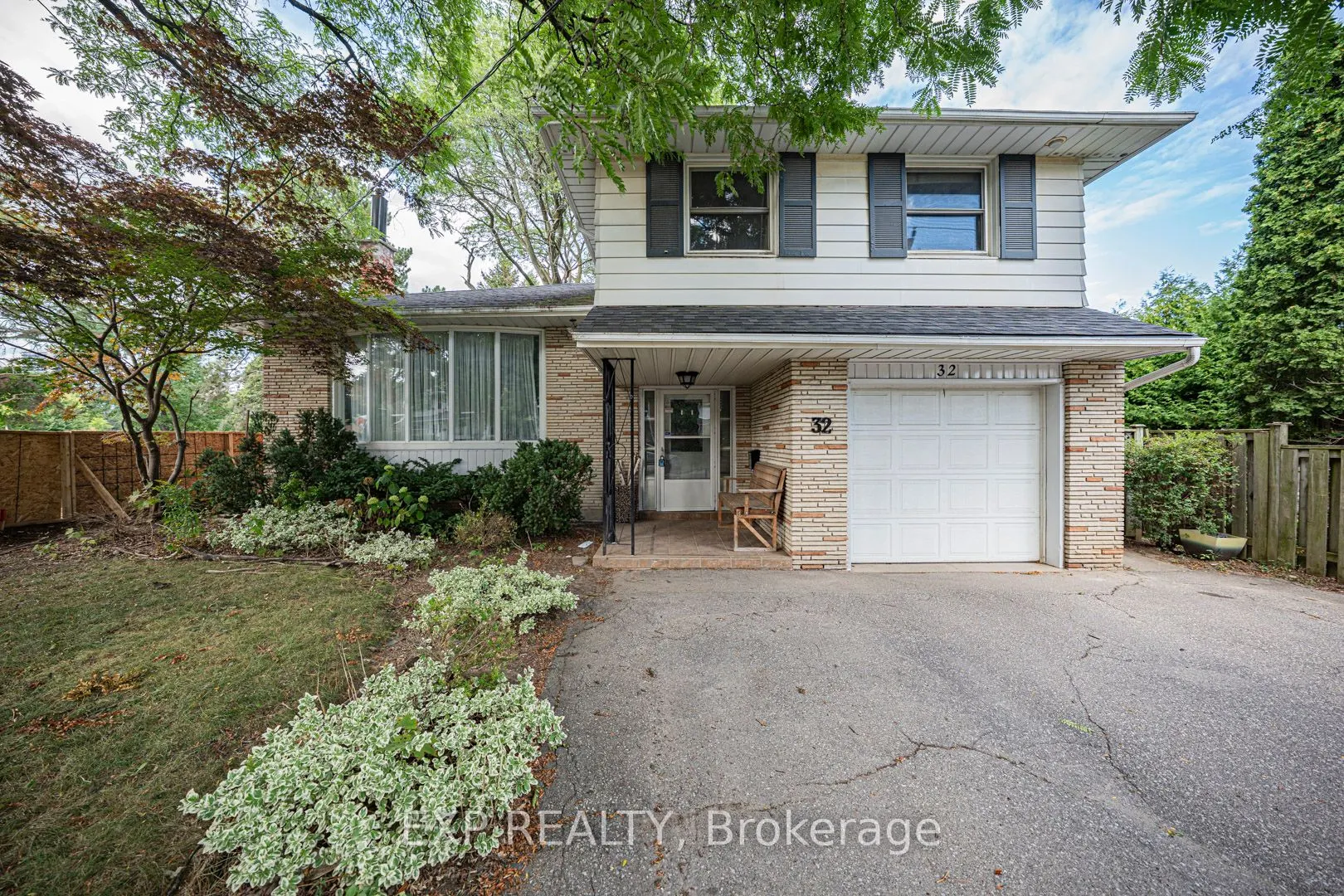 32 Dunlace Drive