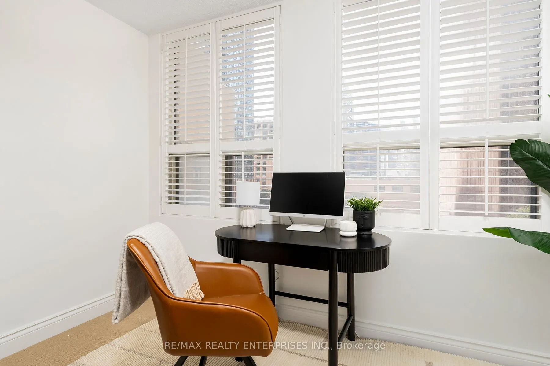 25 Grenville Street, #610