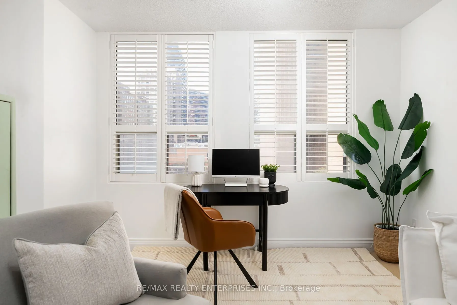 25 Grenville Street, #610
