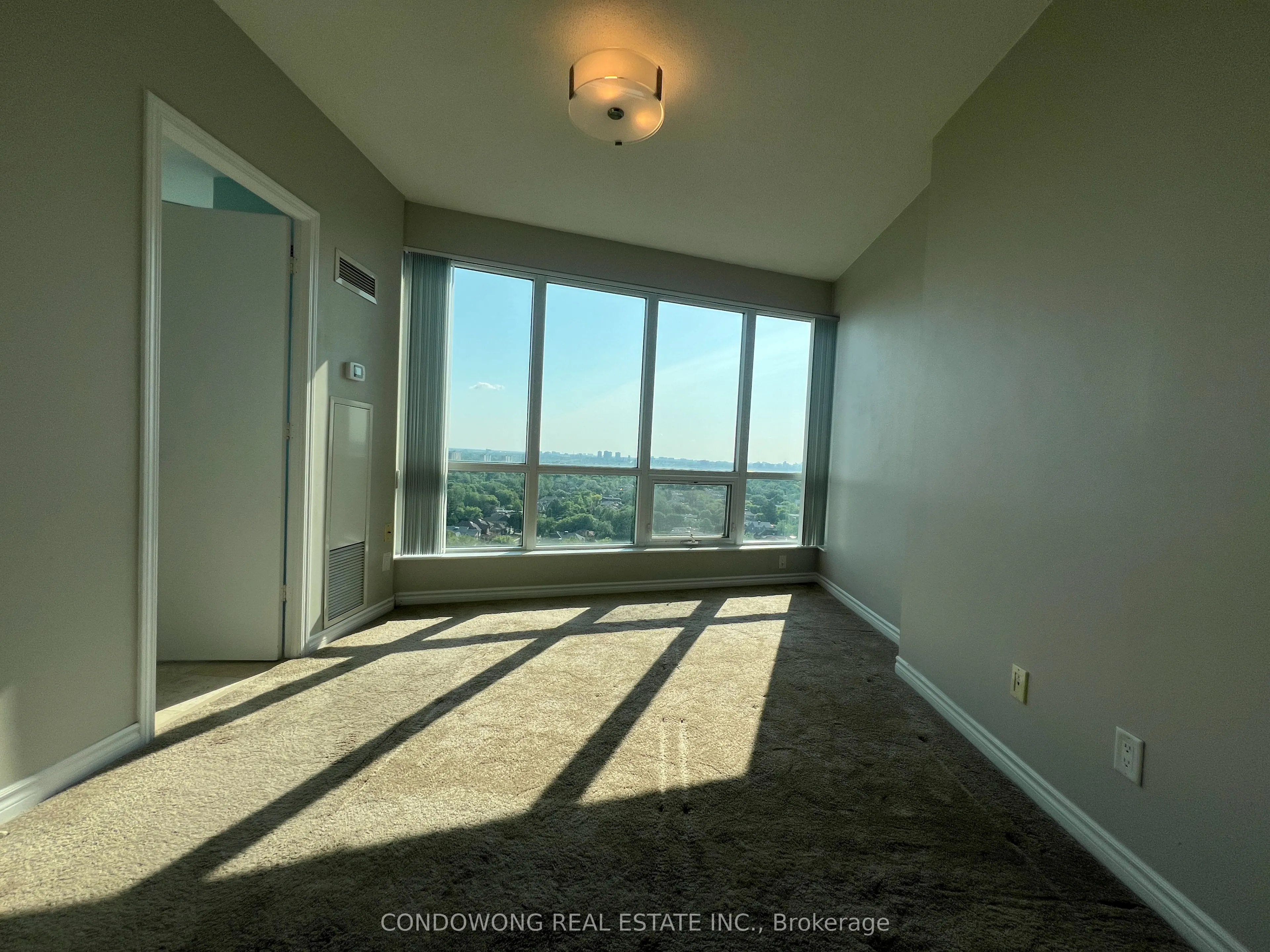 60 Byng Avenue, #1705