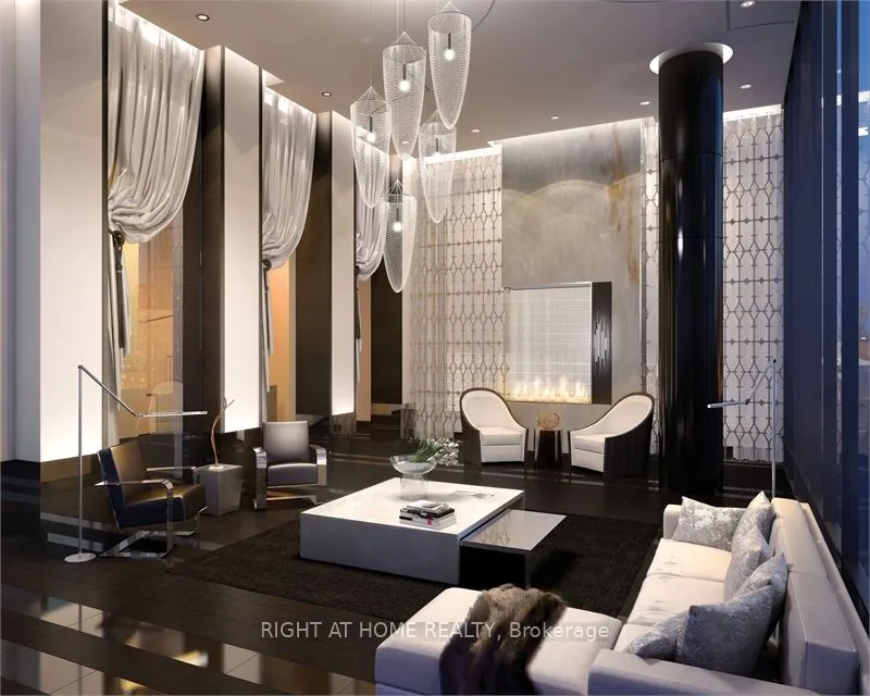 32 Davenport Road, #701