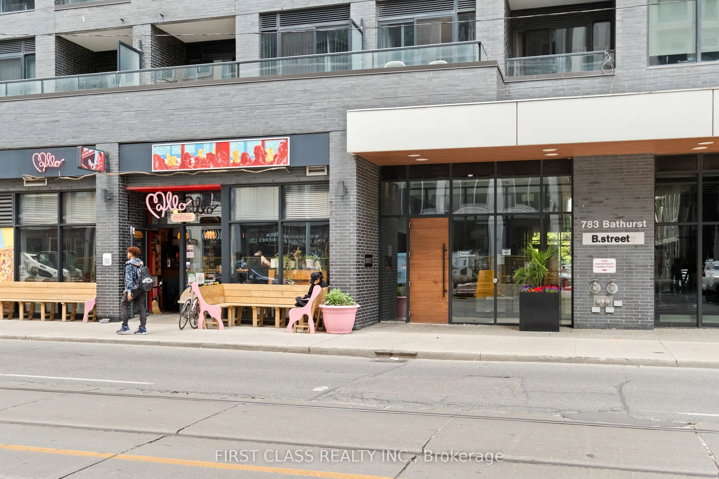 783 Bathurst Street #413