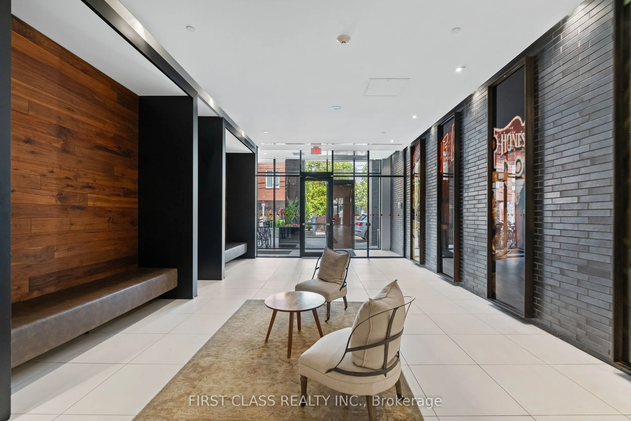783 Bathurst Street #413