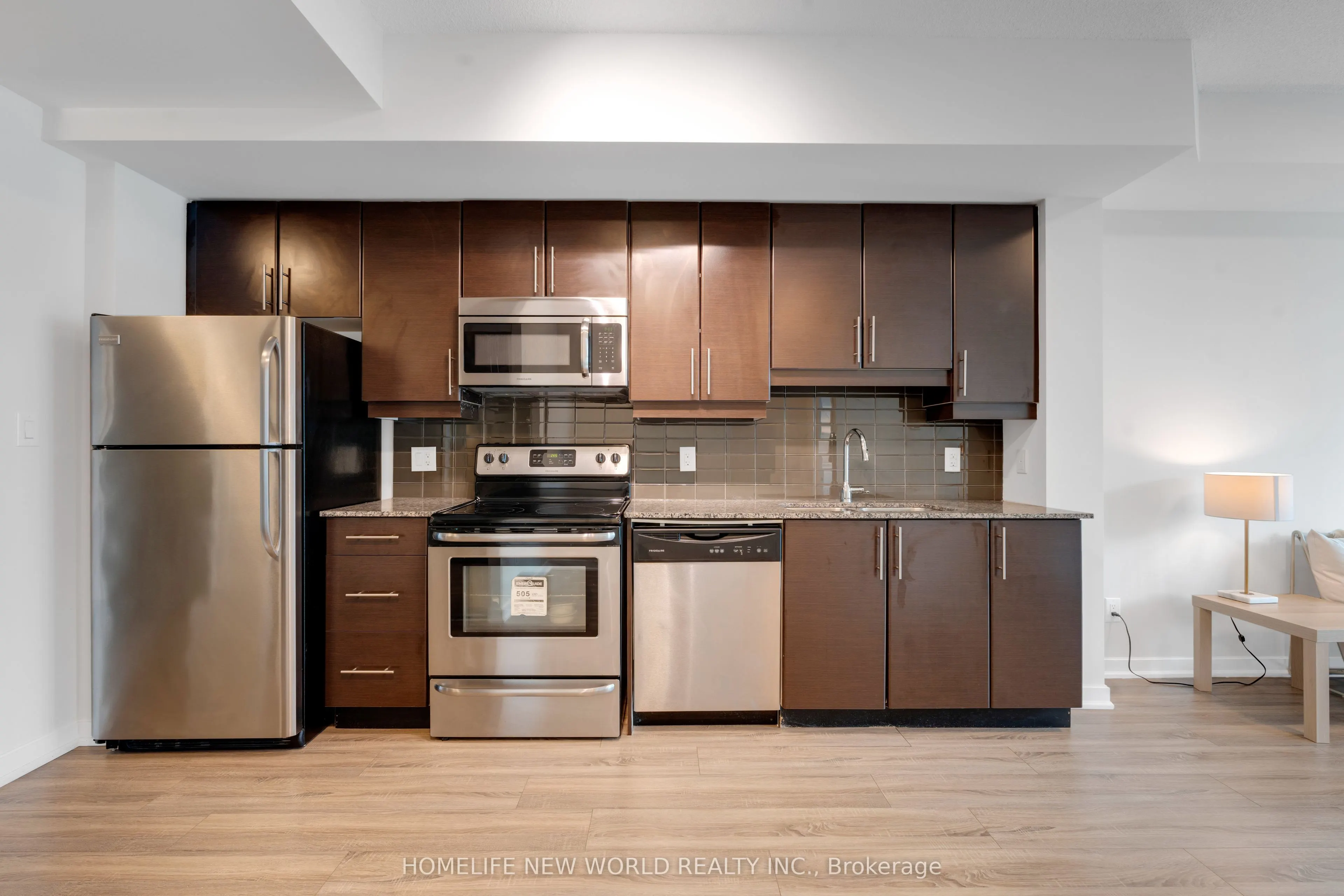 33 Bay Street, #2502