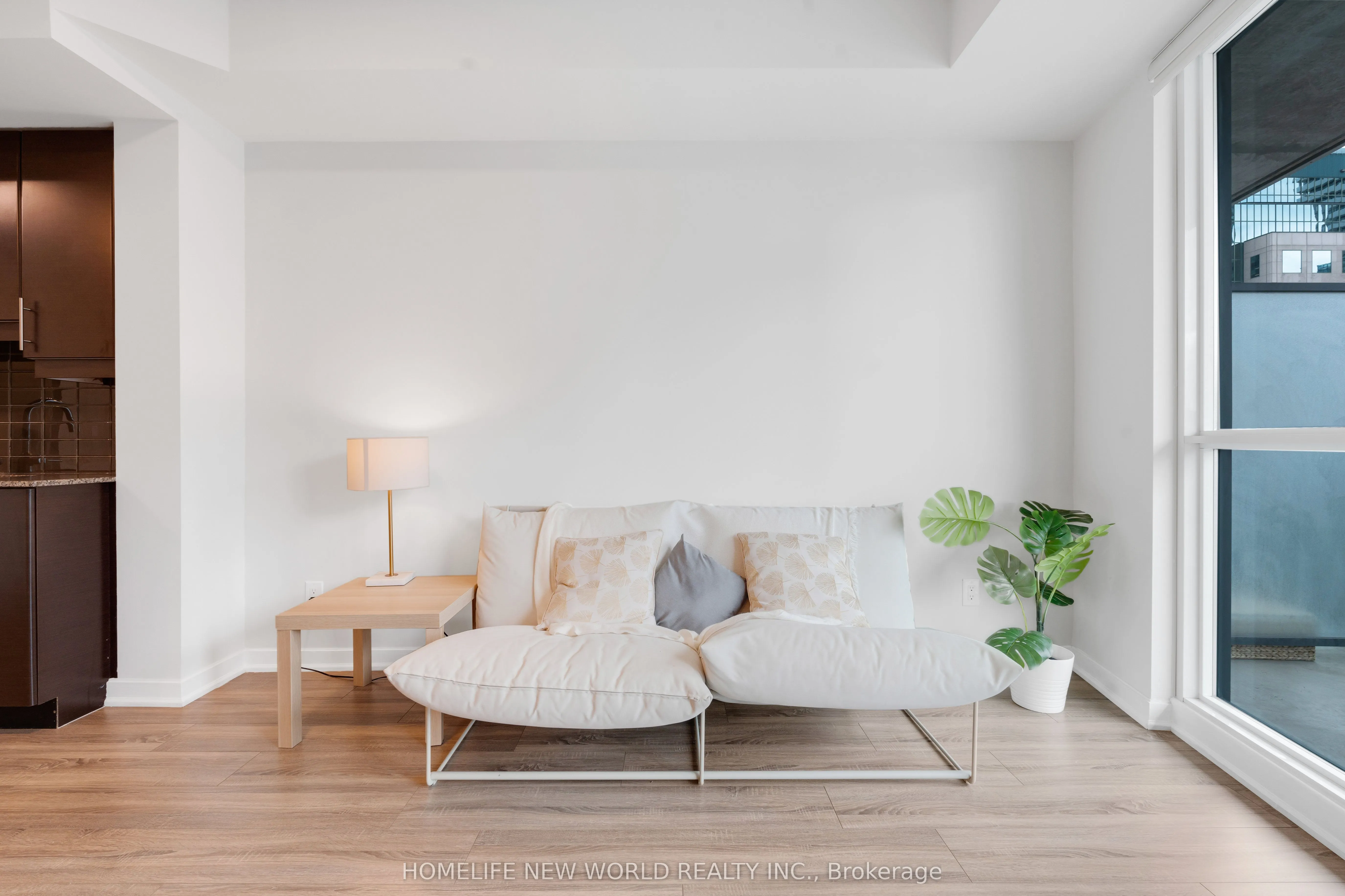 33 Bay Street, #2502