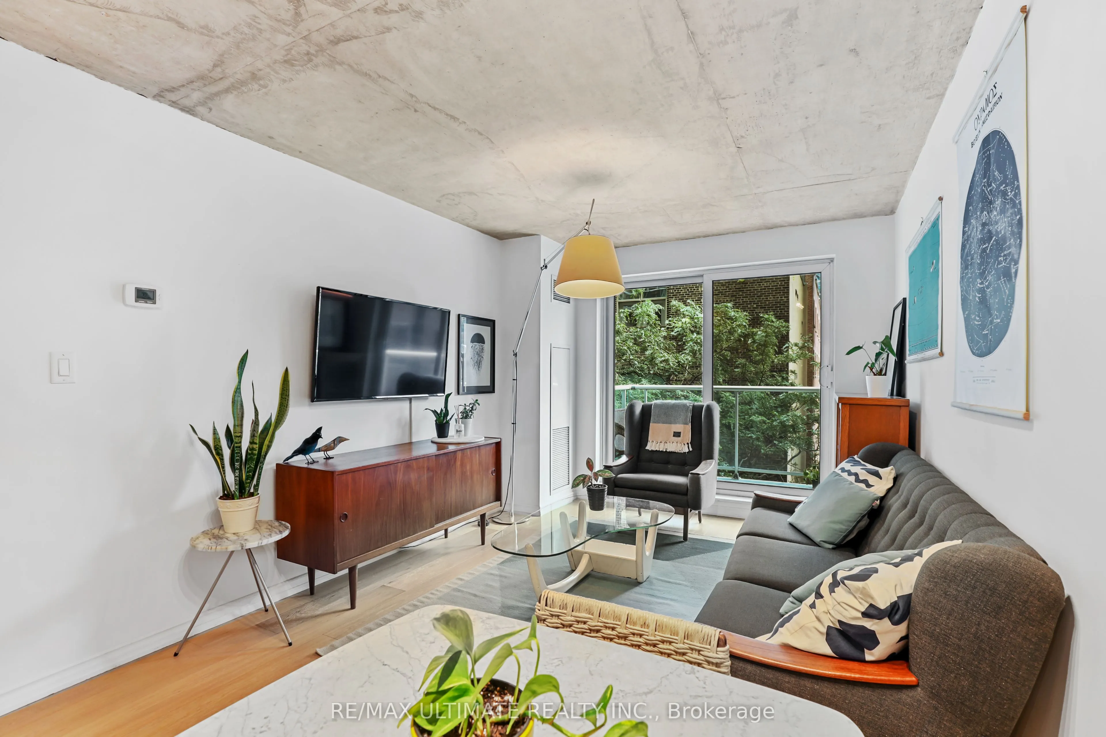 230 King Street E, #423