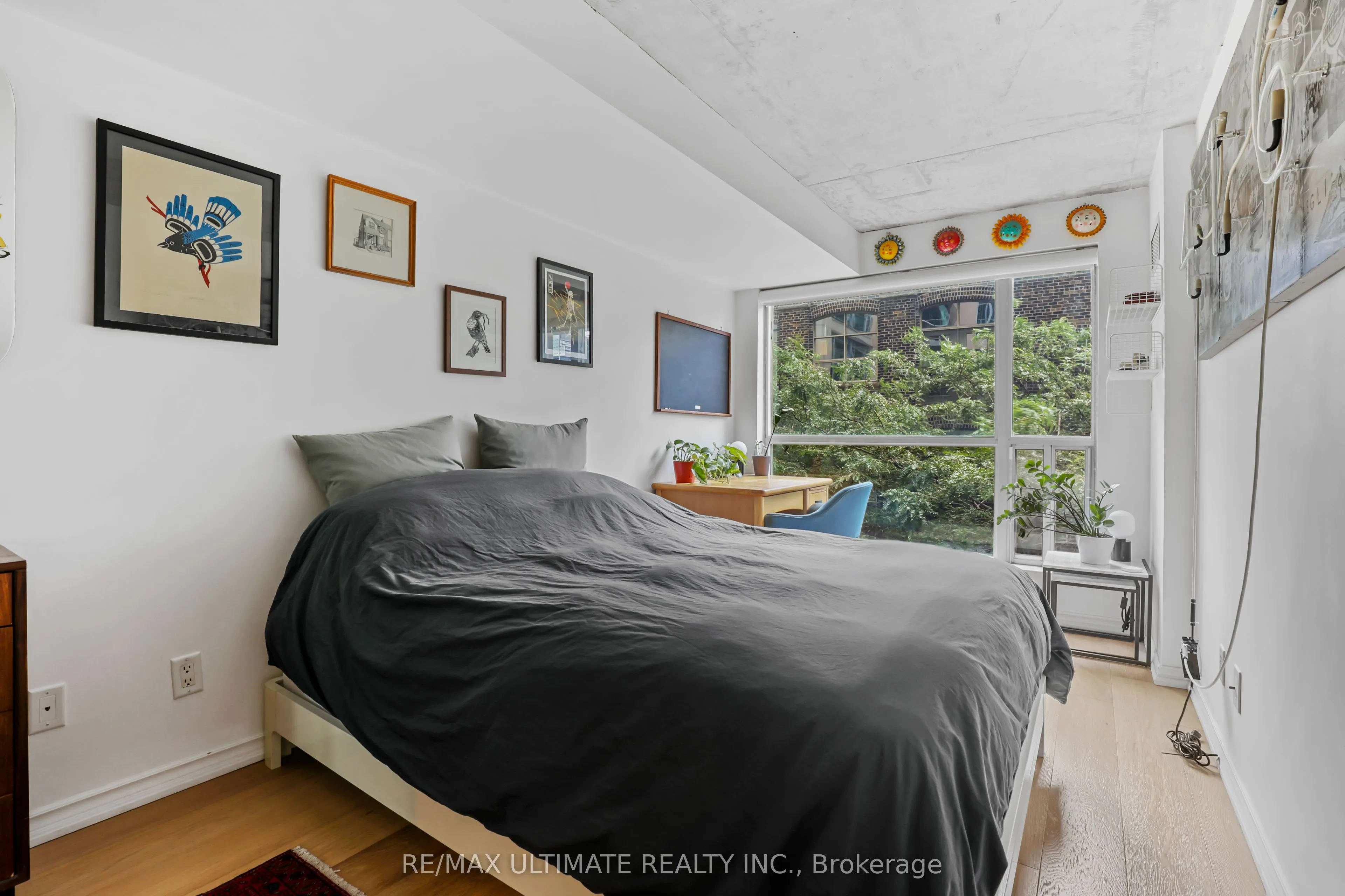 230 King Street E, #423