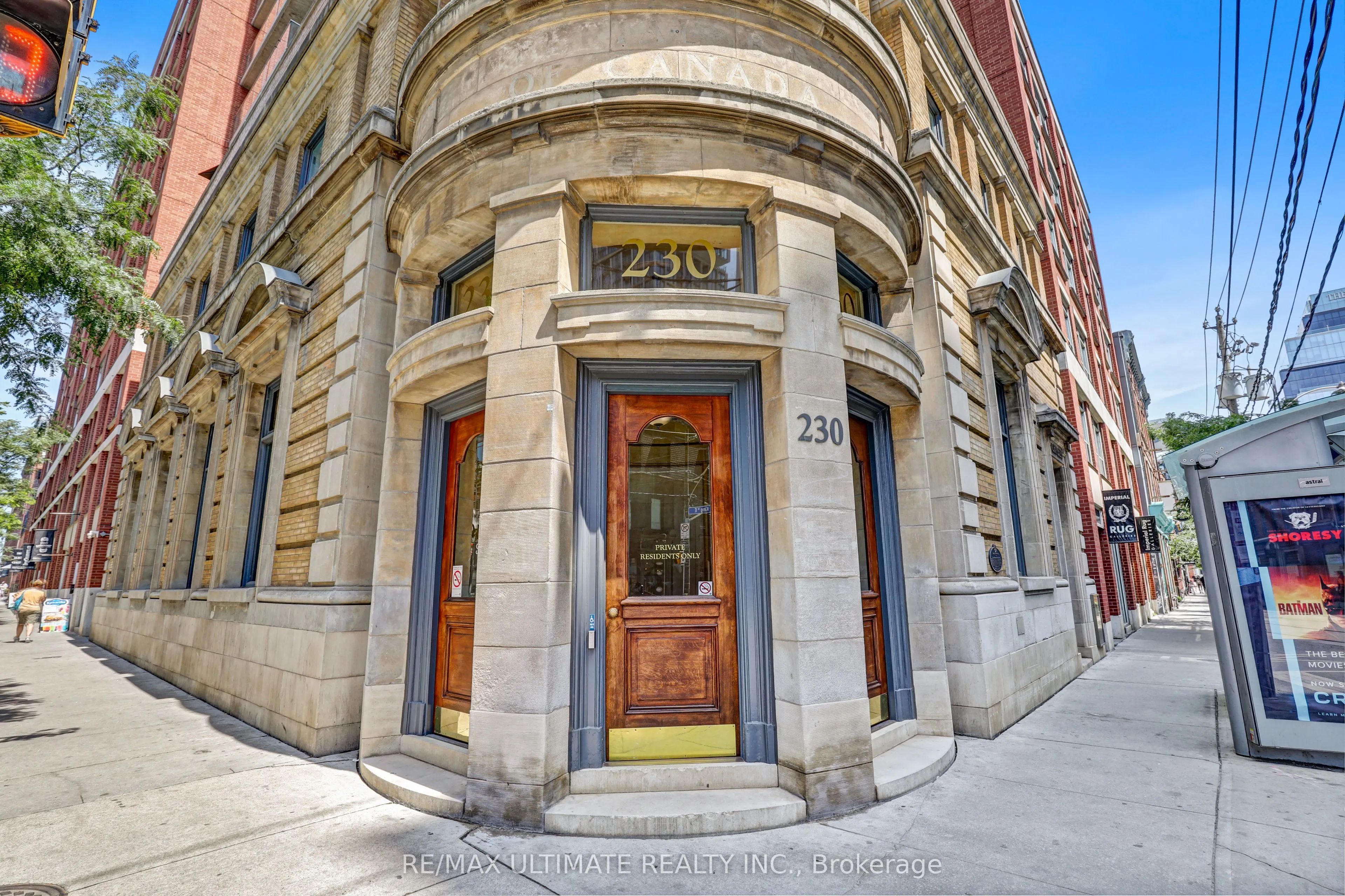 230 King Street E, #423