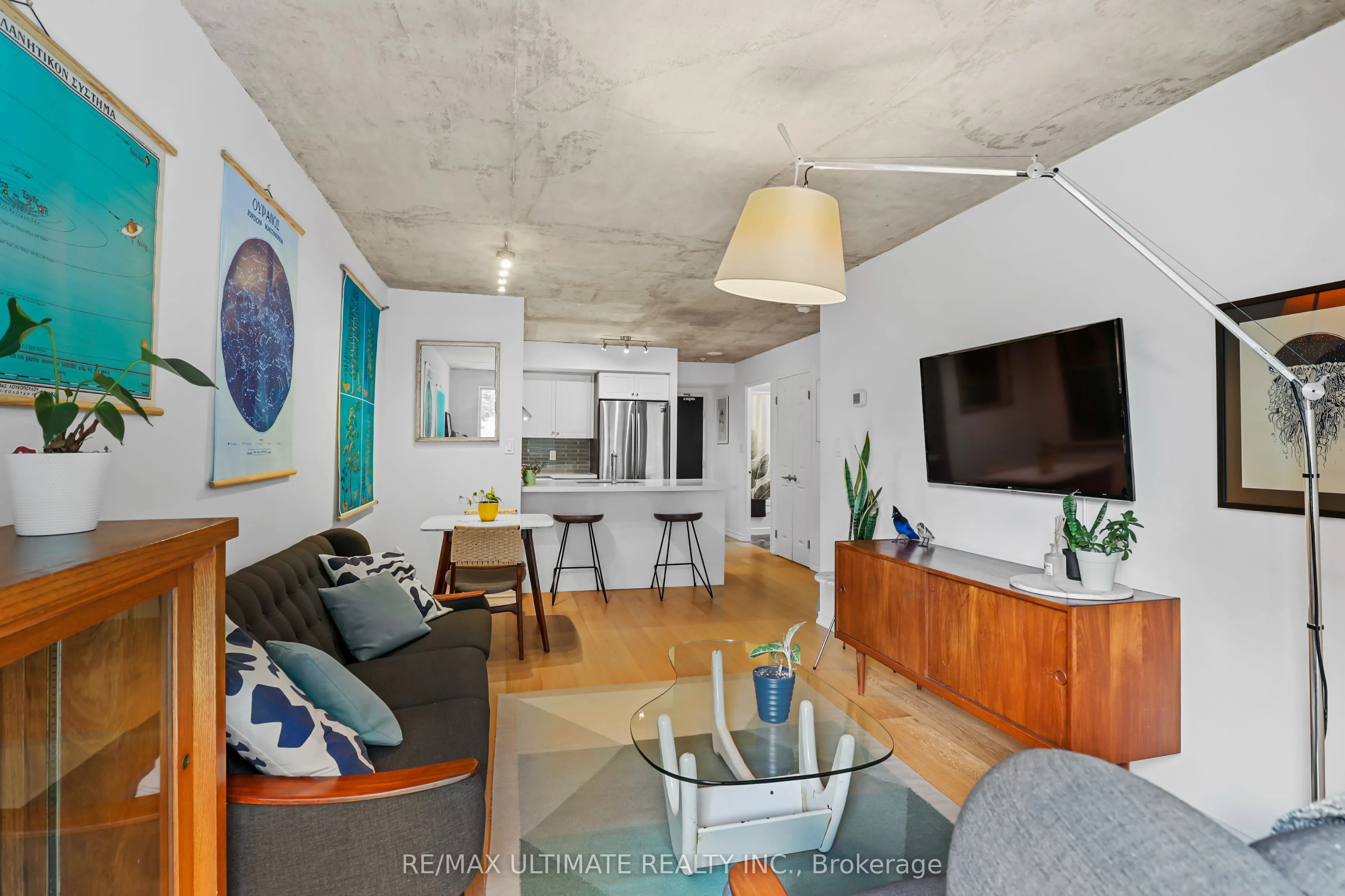 230 King Street E, #423