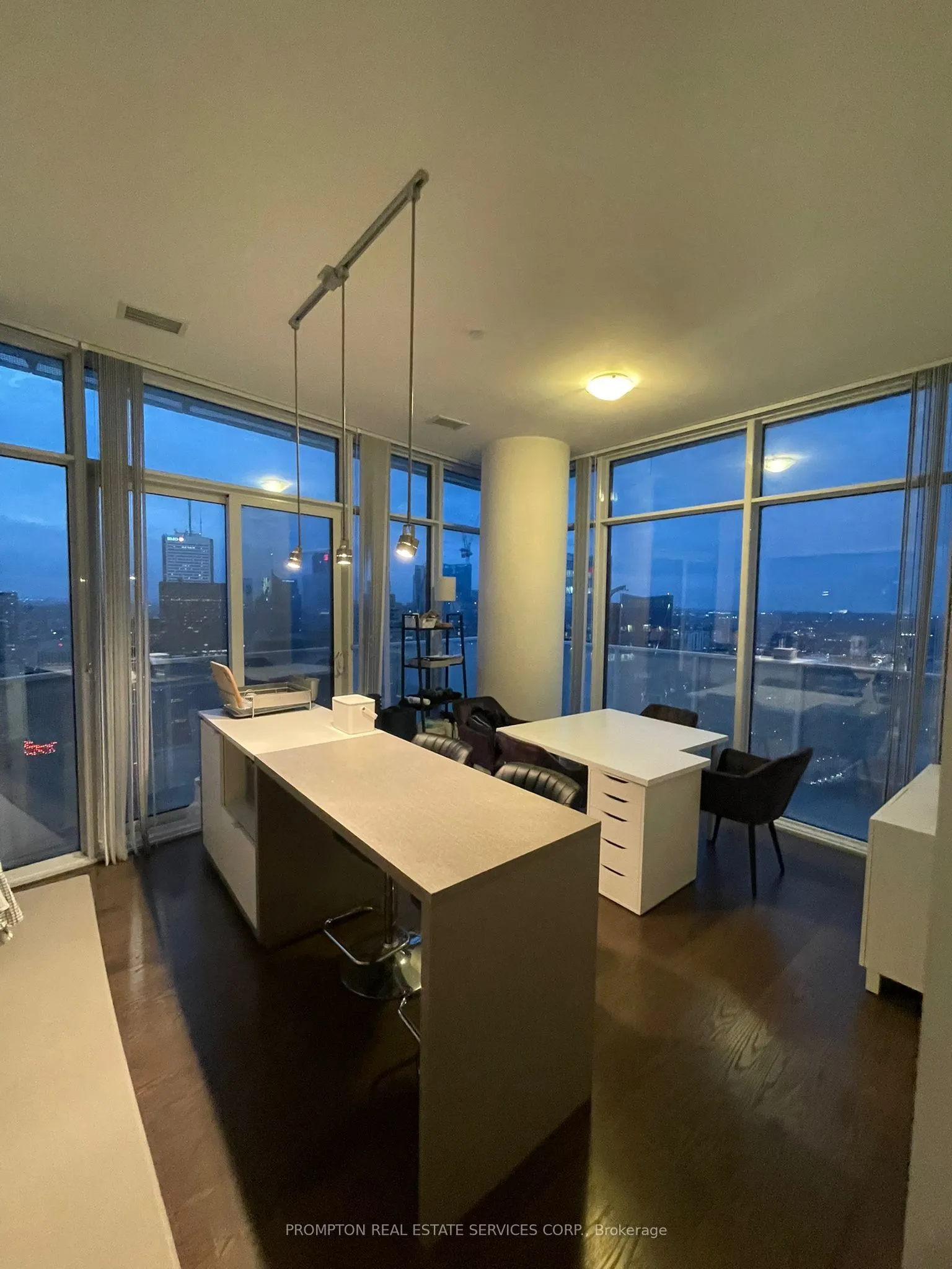 88 Harbour Street, #7204
