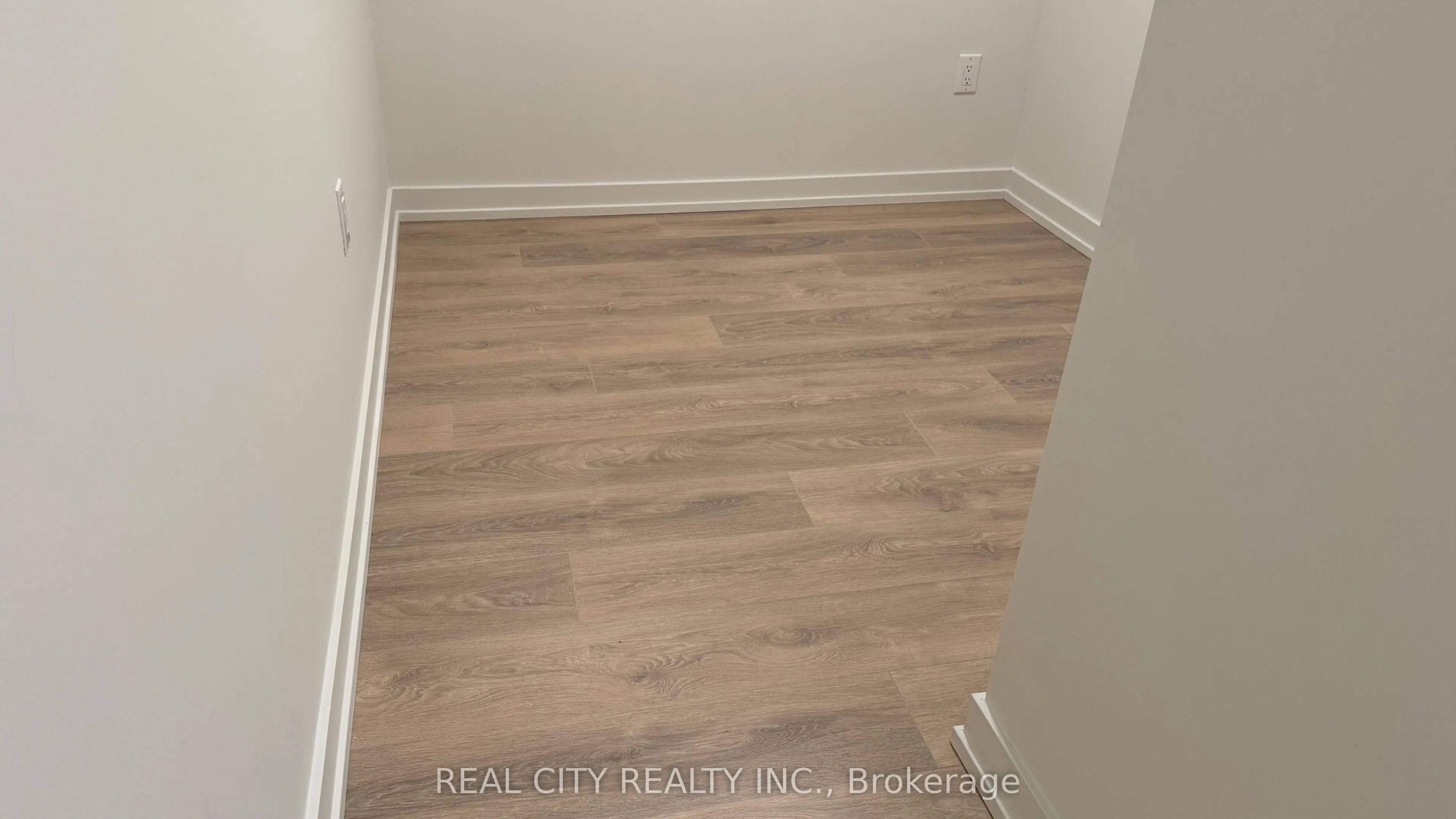 181 Sterling Road, #413