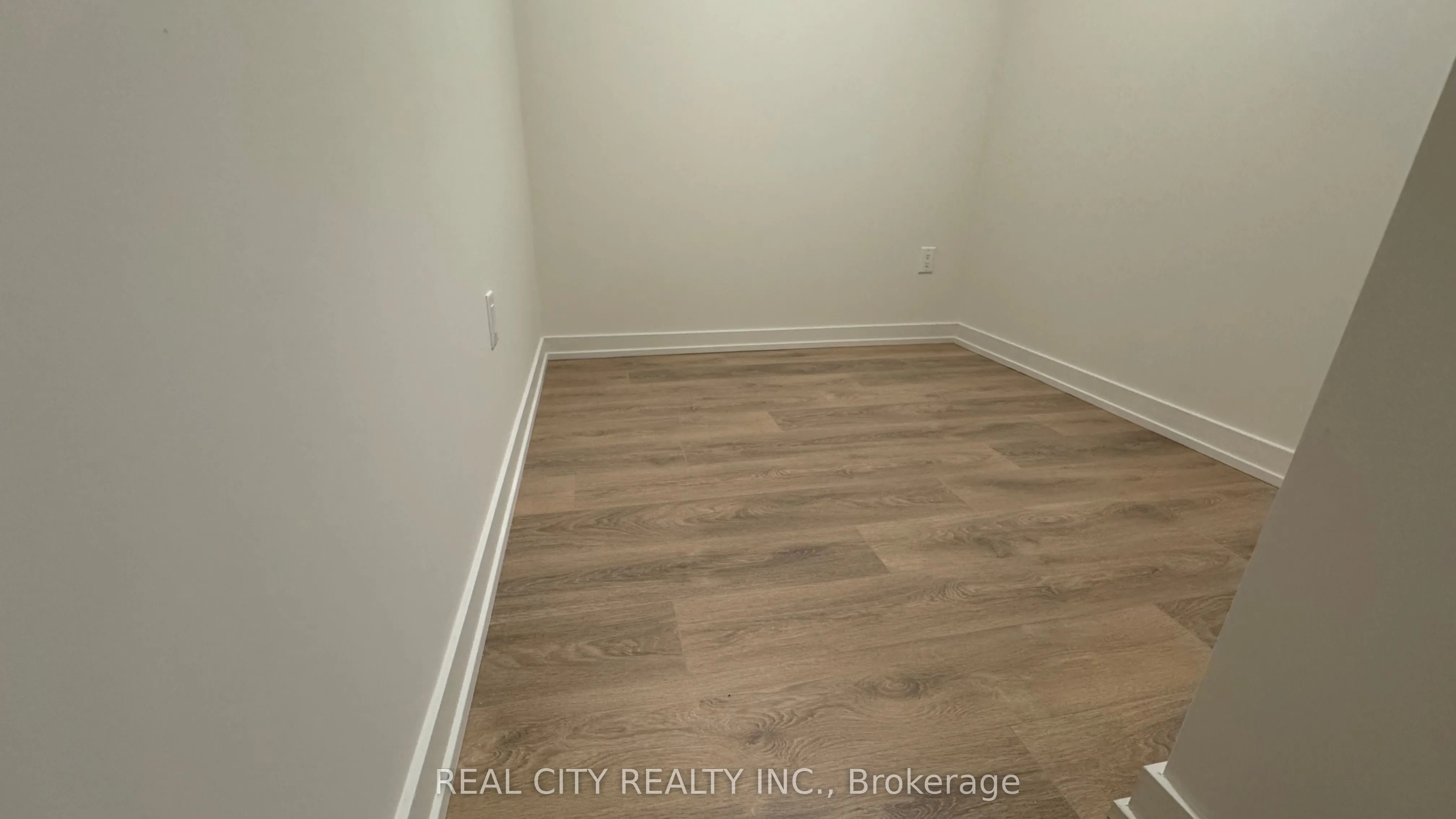 181 Sterling Road, #413