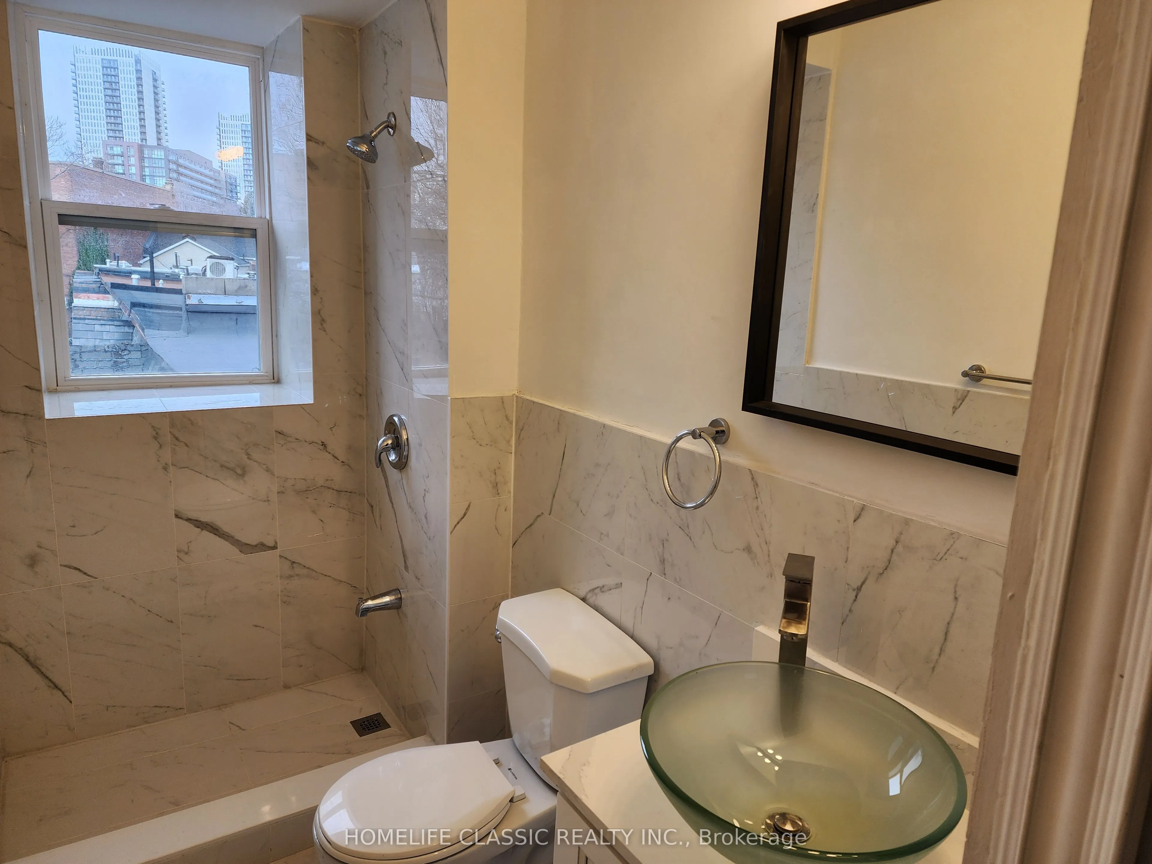 498 King Street E, #1