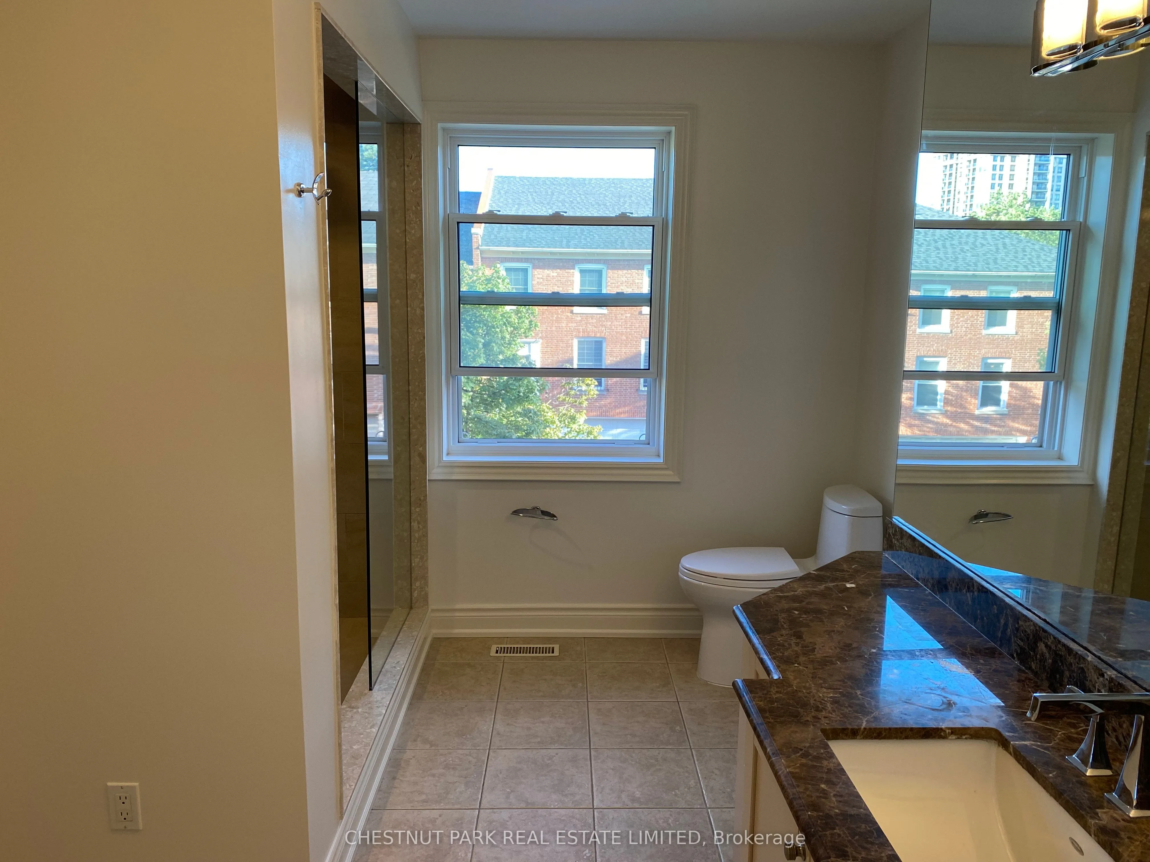 6 Mallingham Court