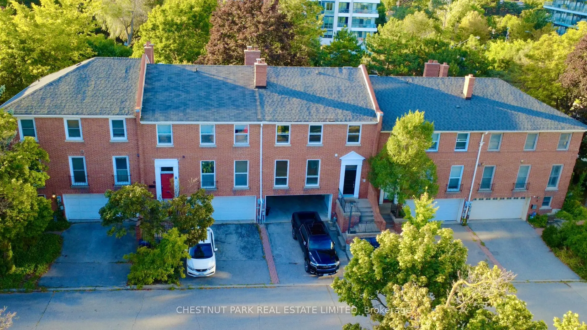6 Mallingham Court