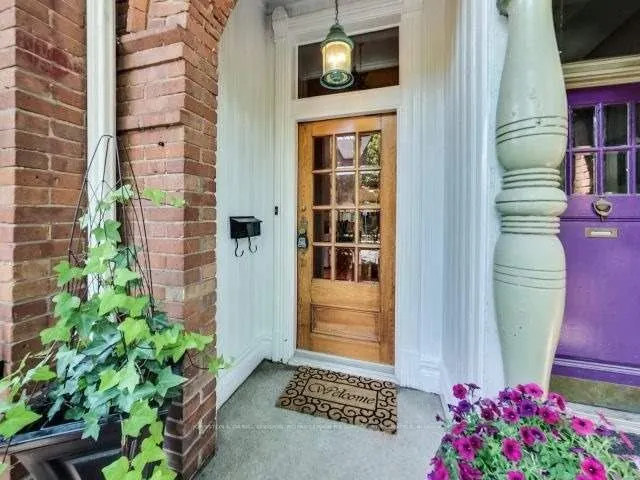 78 McGill Street