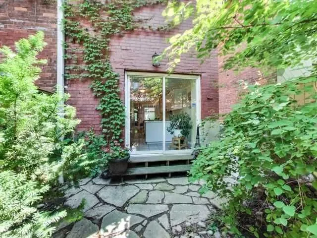 78 McGill Street