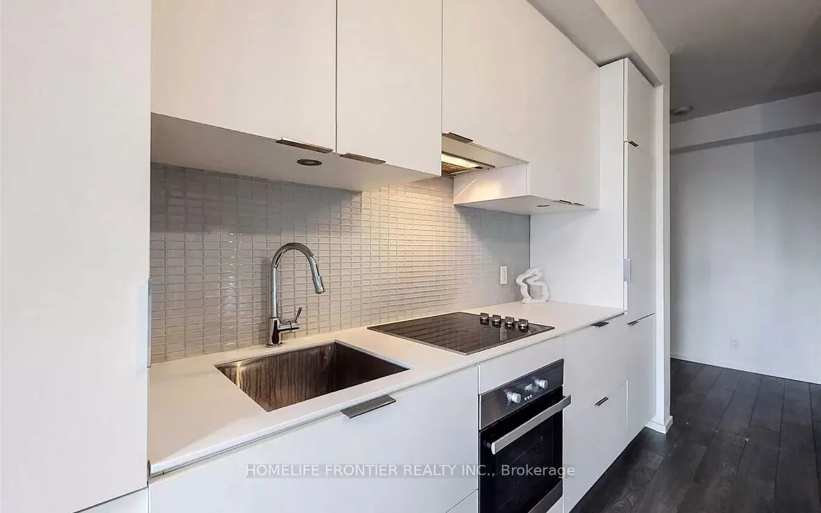5 St. Joseph Street, #3509