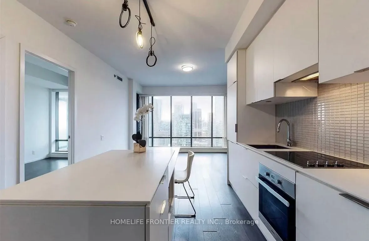 5 St. Joseph Street, #3509