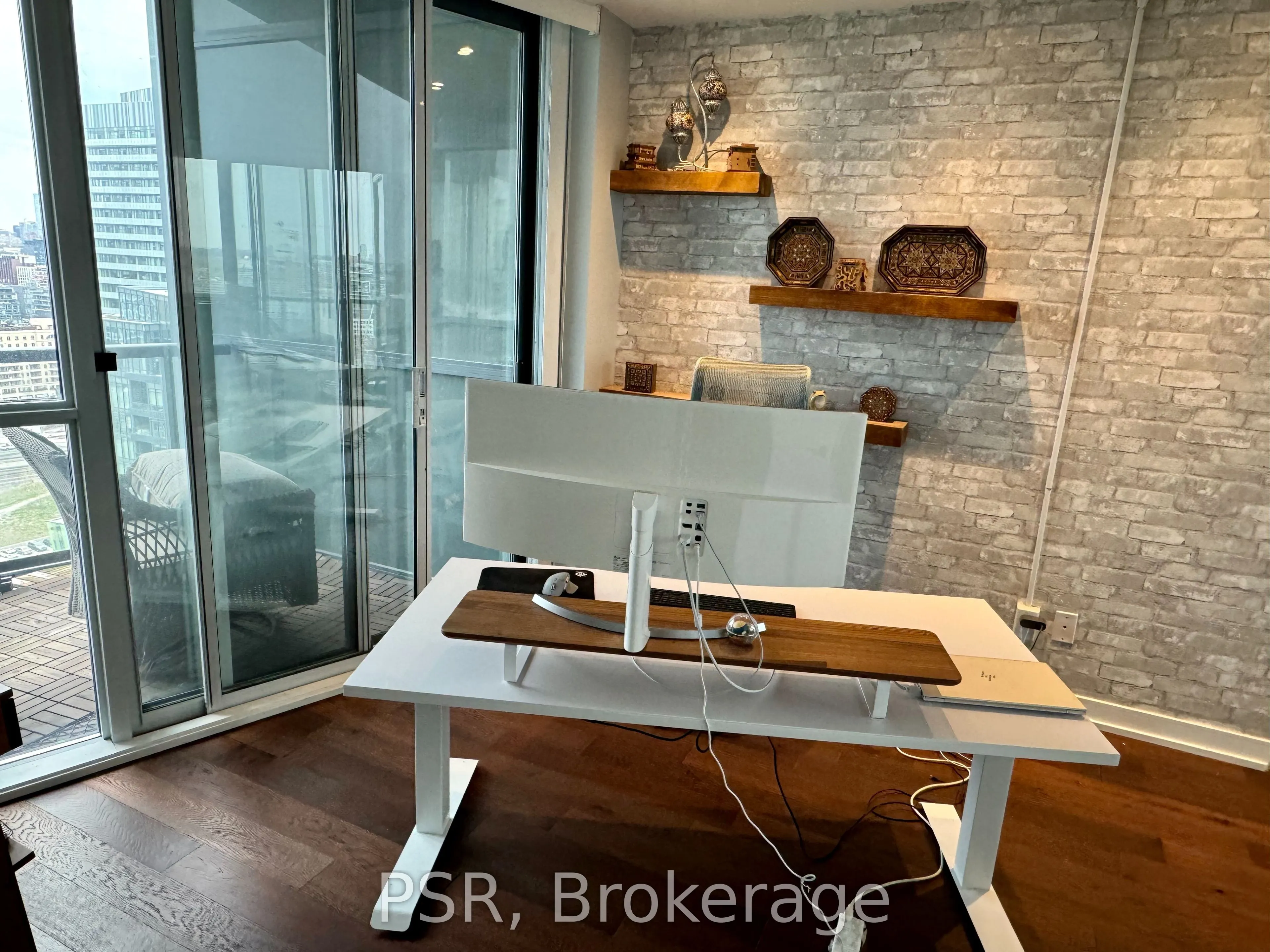 20 Bruyeres Mews, #2703