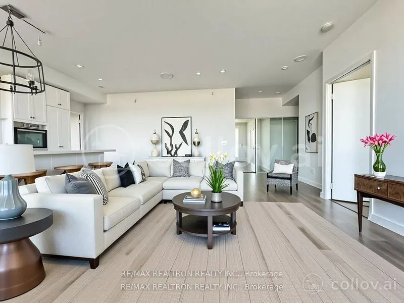 8 Eglinton Avenue E, #5705