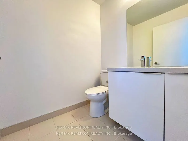 8 Eglinton Avenue E, #5705