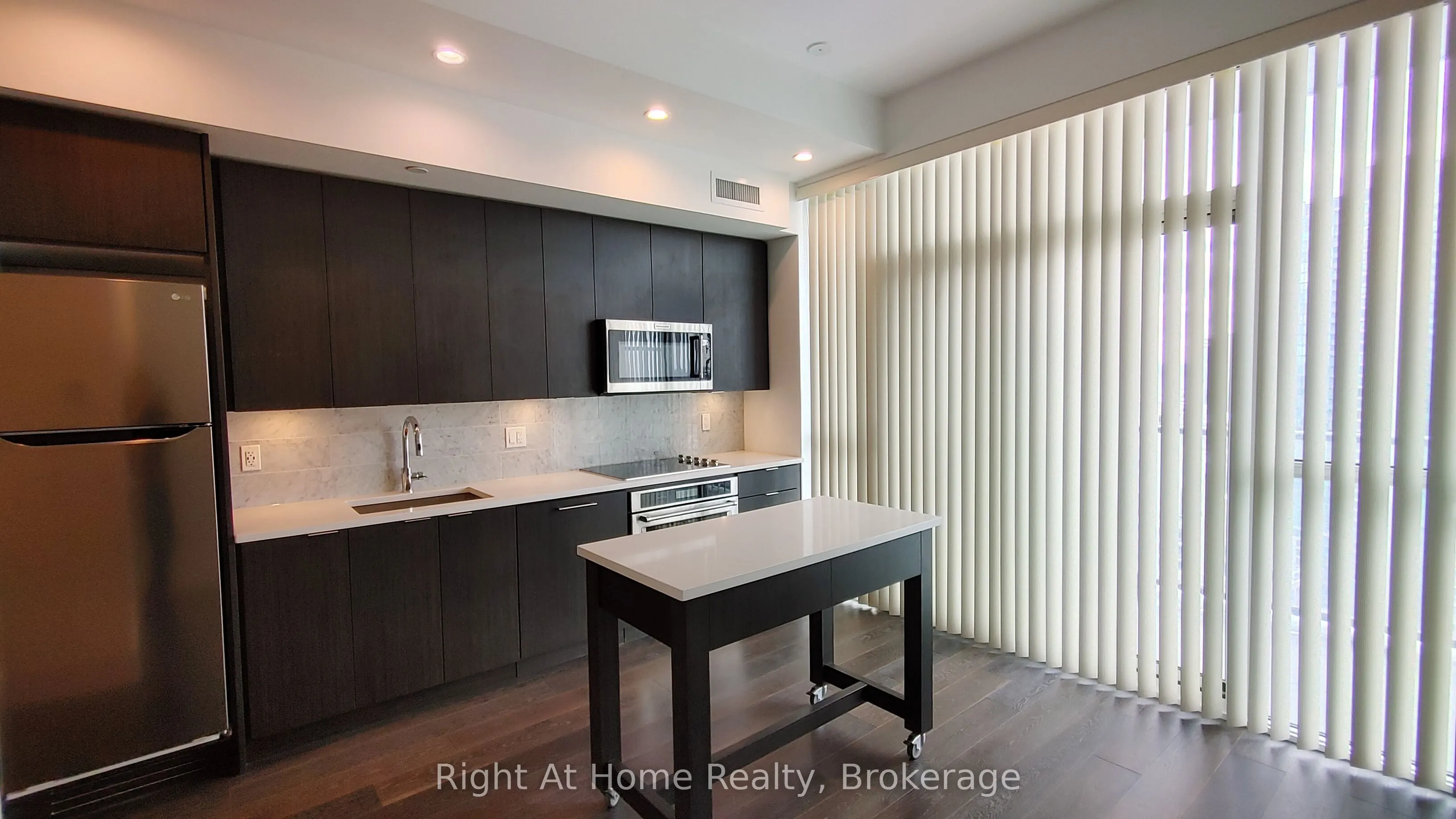 38 Iannuzzi Street, #UPH03