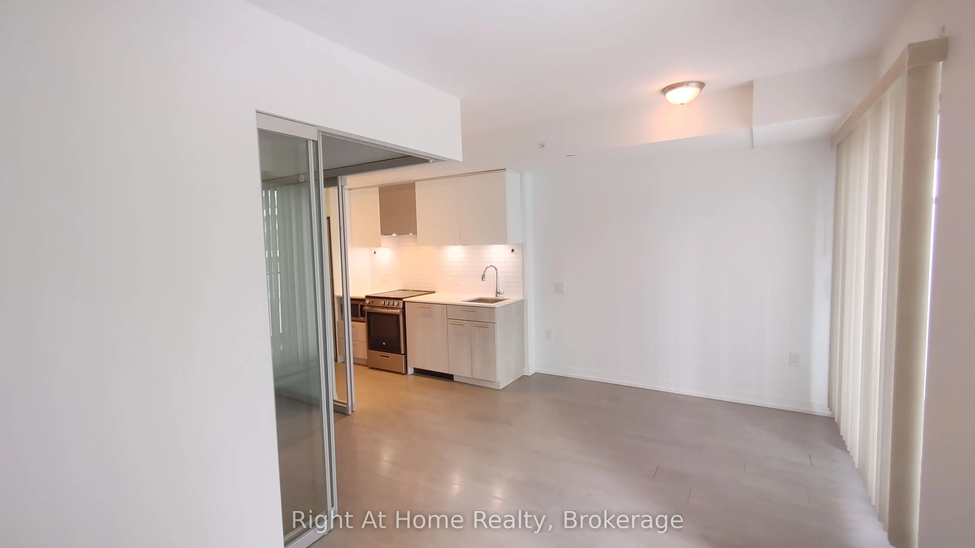 251 Jarvis Street, #1818