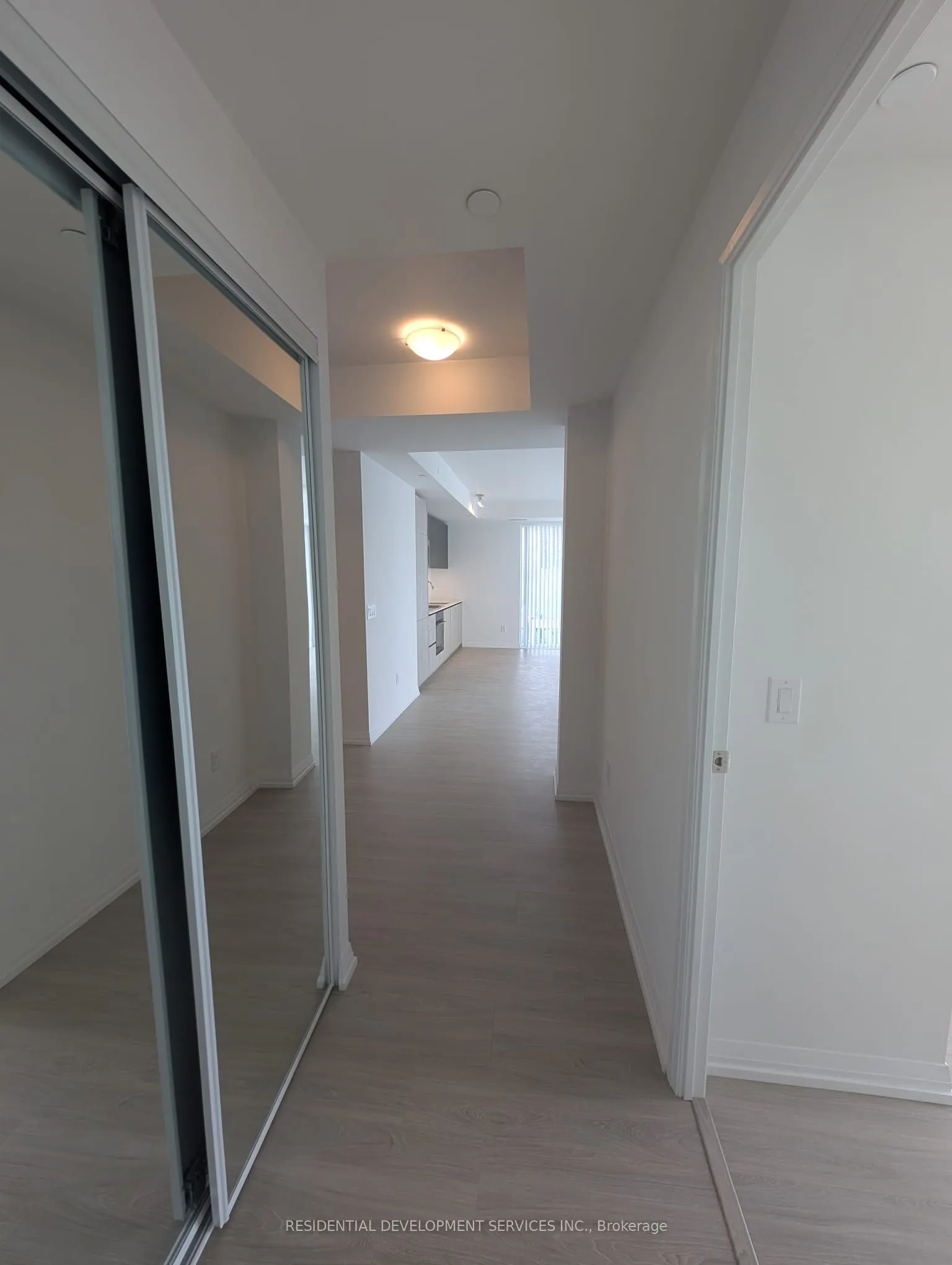 28 Widmer Street, #LPH29