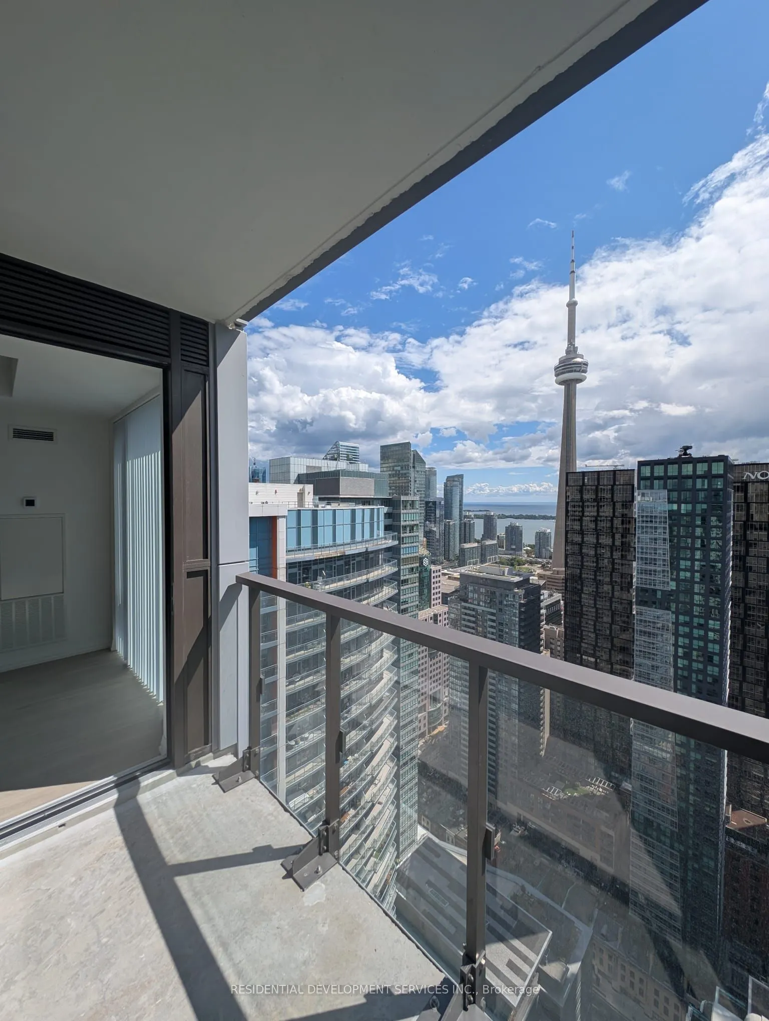28 Widmer Street, #LPH29