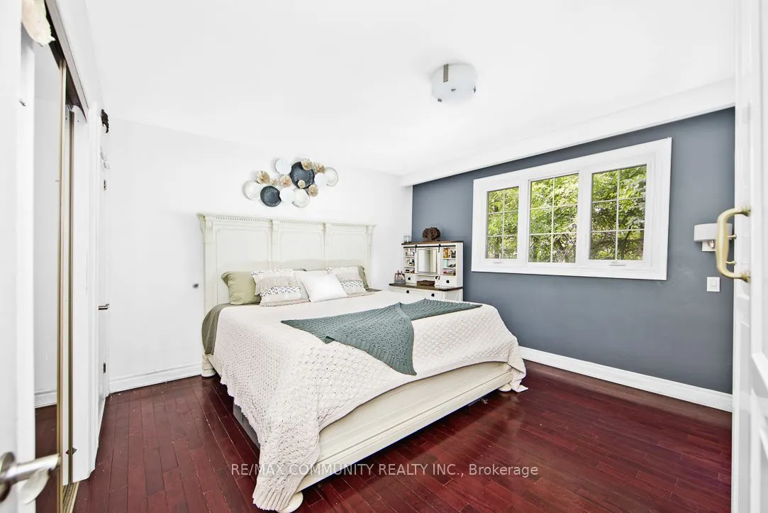 168 Kingslake Road