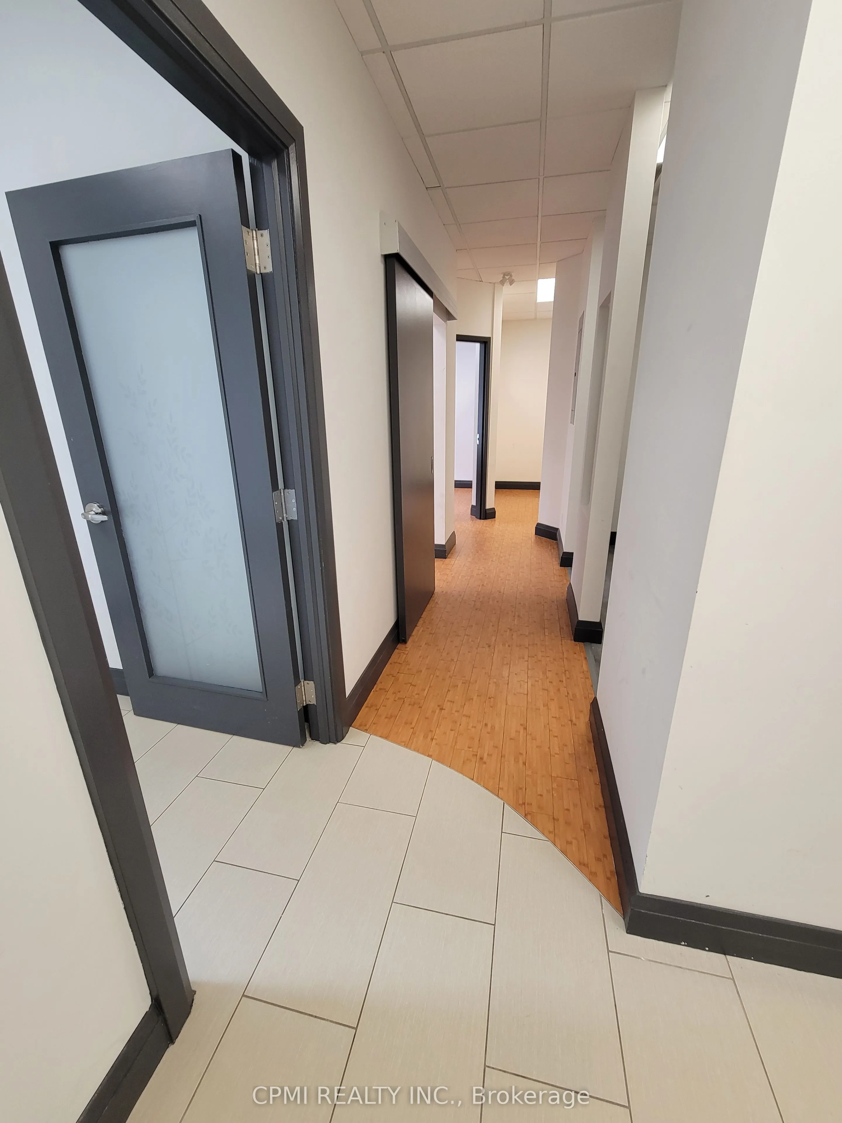 123 Edward Street, #928