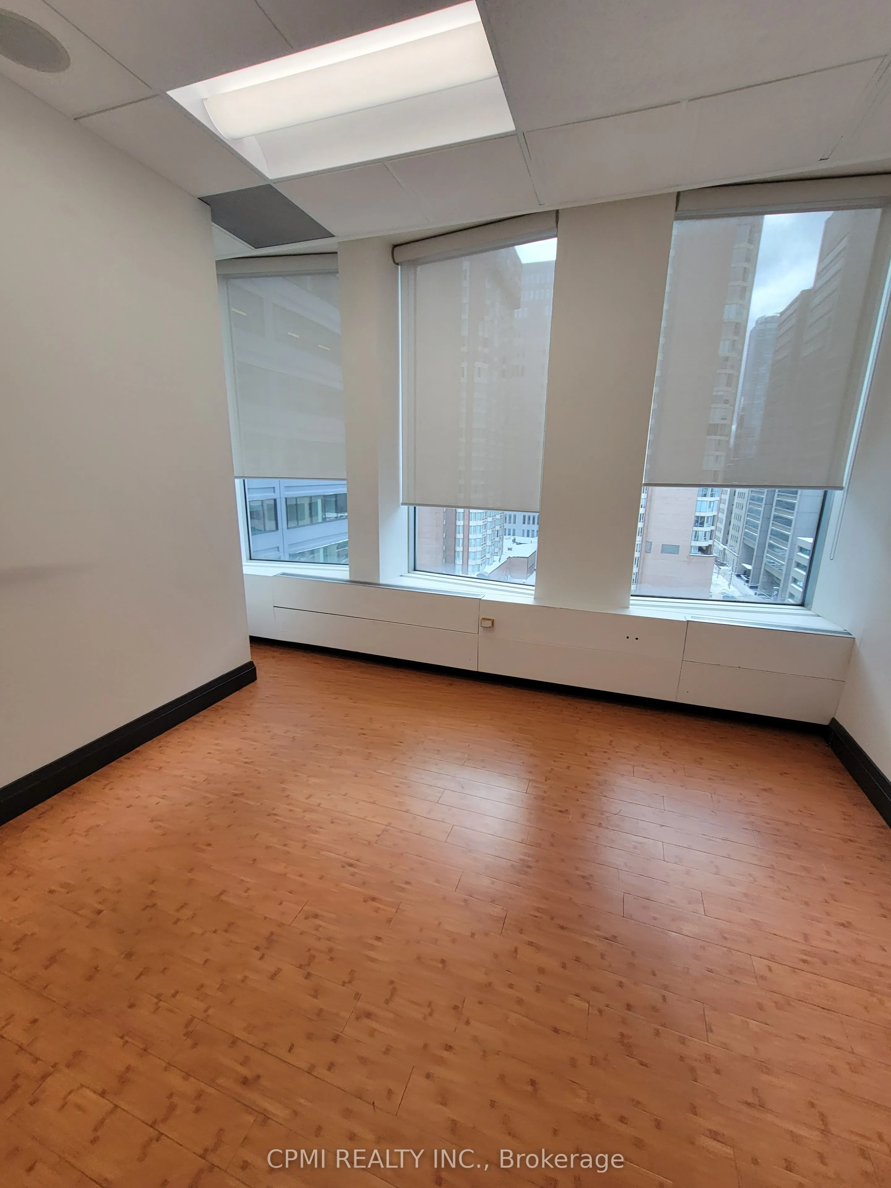 123 Edward Street, #928