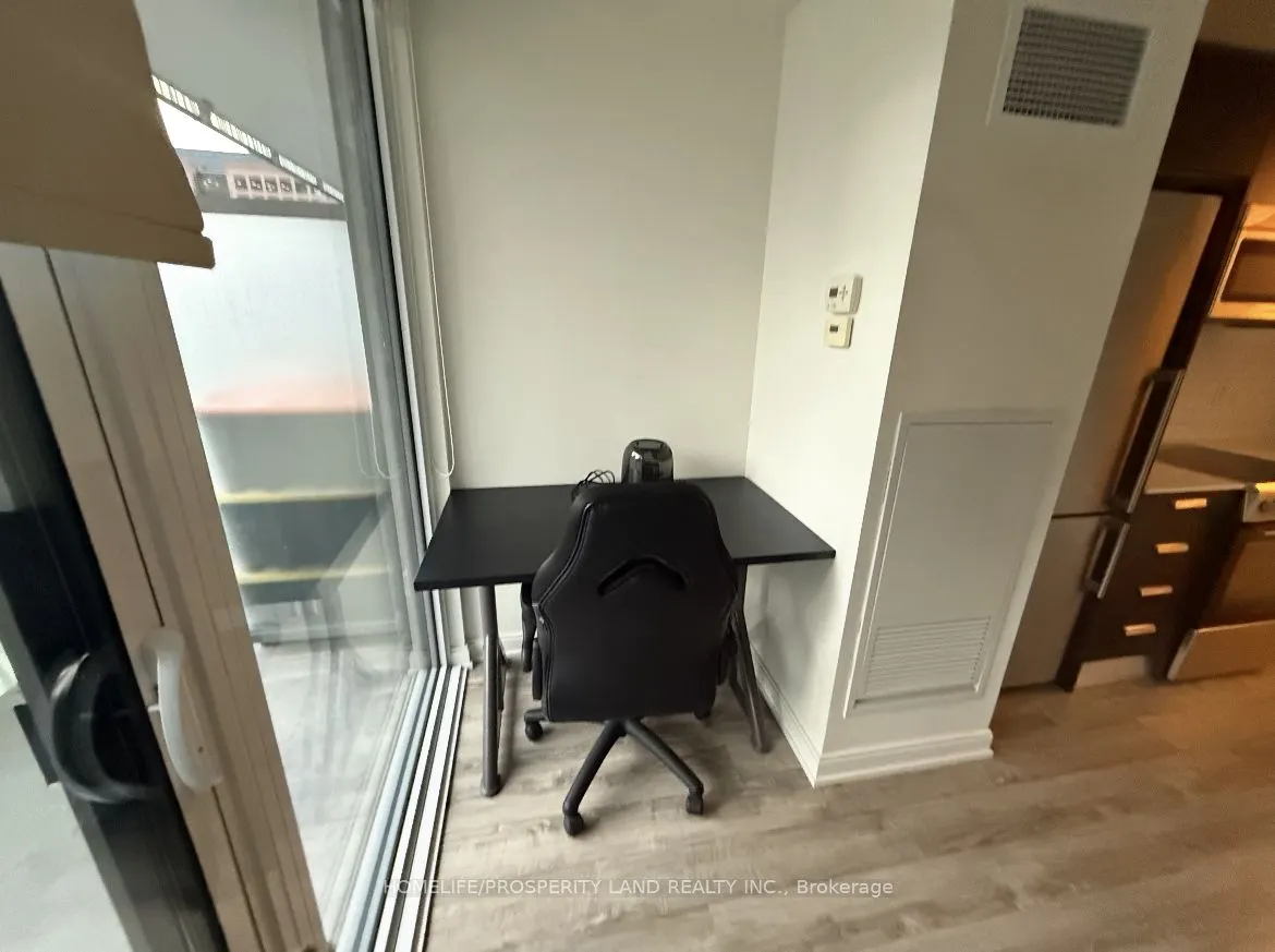 42 Charles Street E, #1308