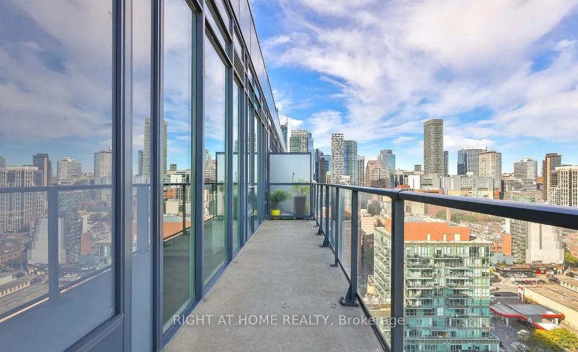 105 George Street, #PH3