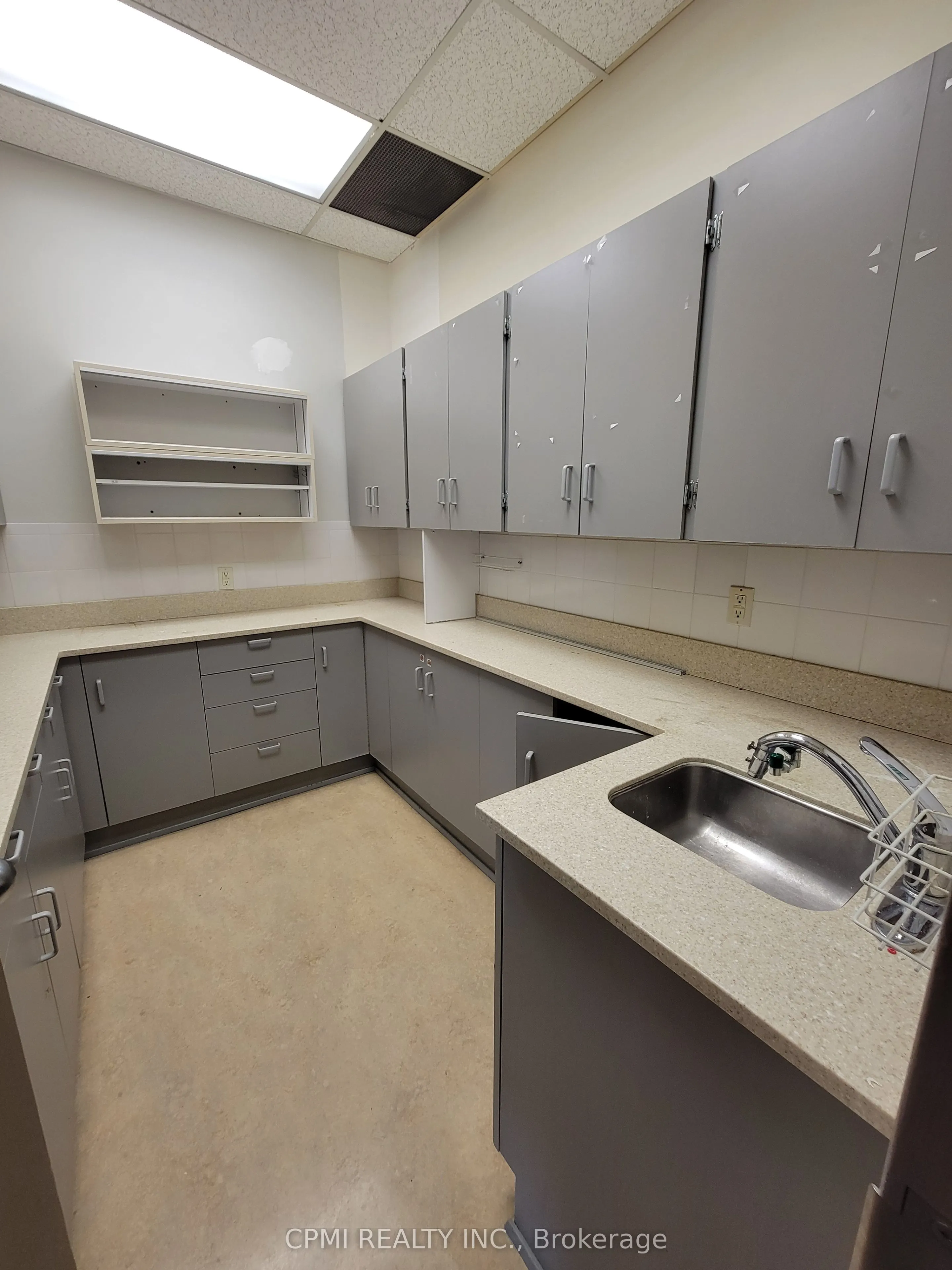 123 Edward Street, #1107