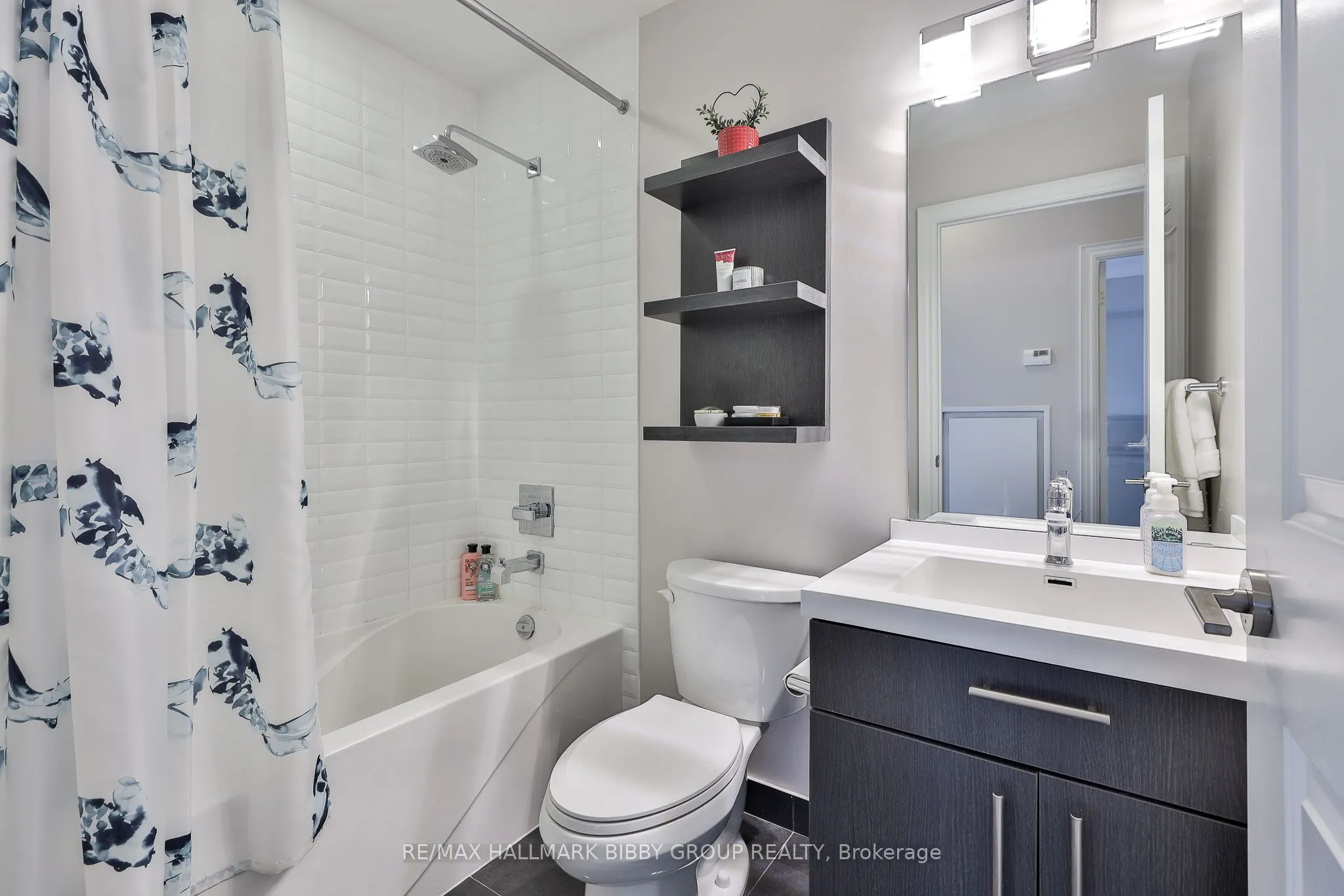 28 Ted Rogers Way, #2509