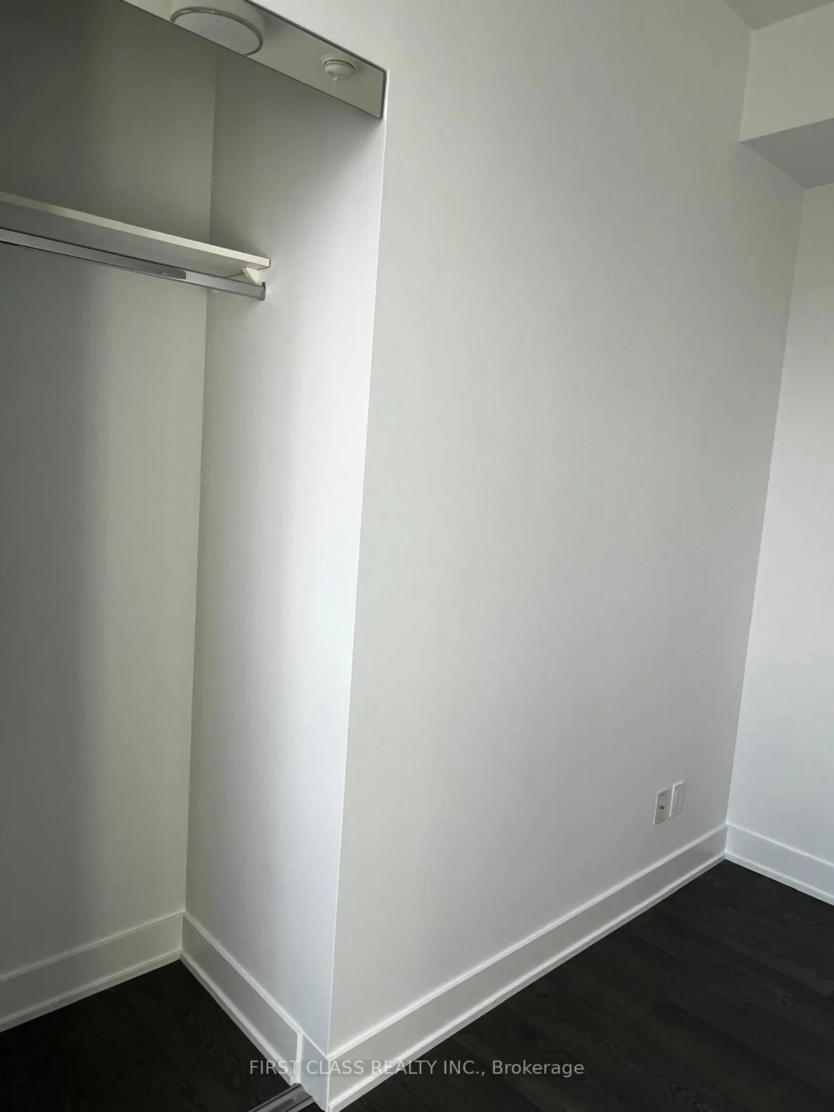 38 Cameron Street, #1019