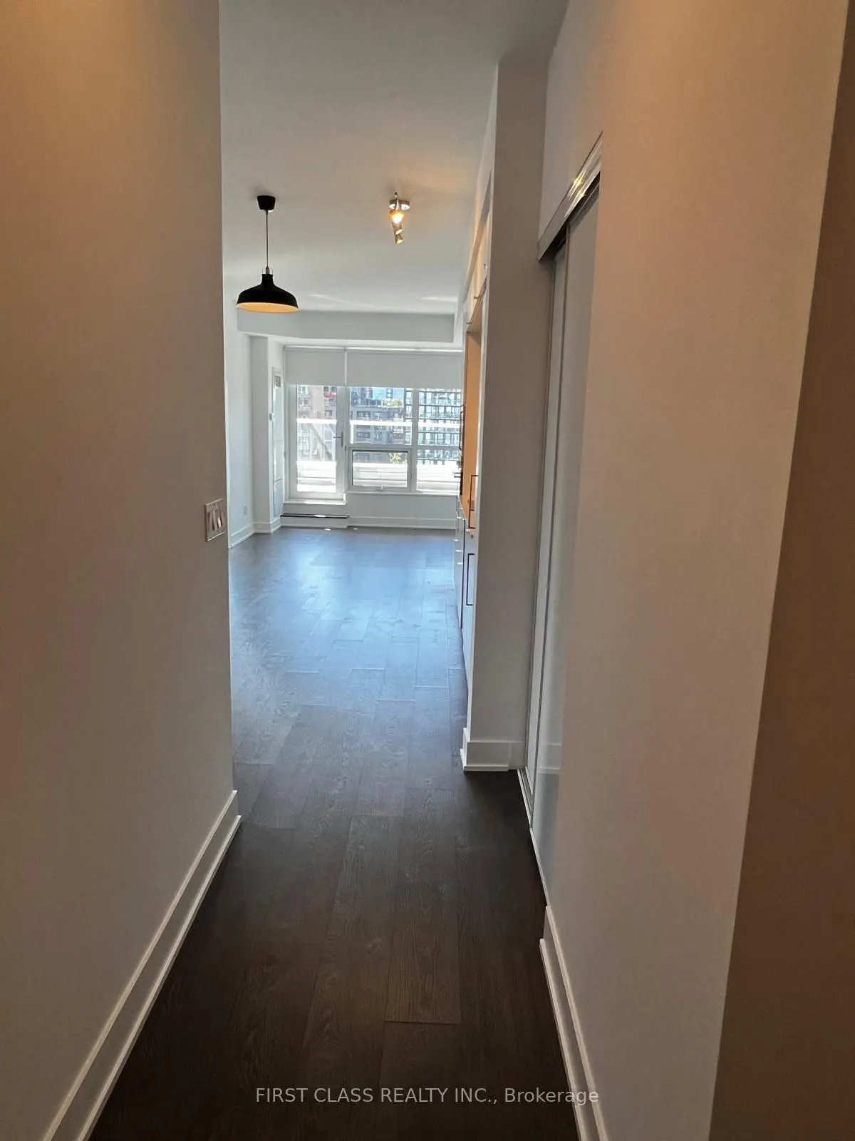 38 Cameron Street, #1019