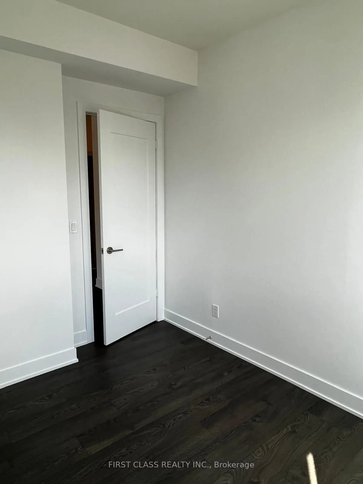 38 Cameron Street, #1019