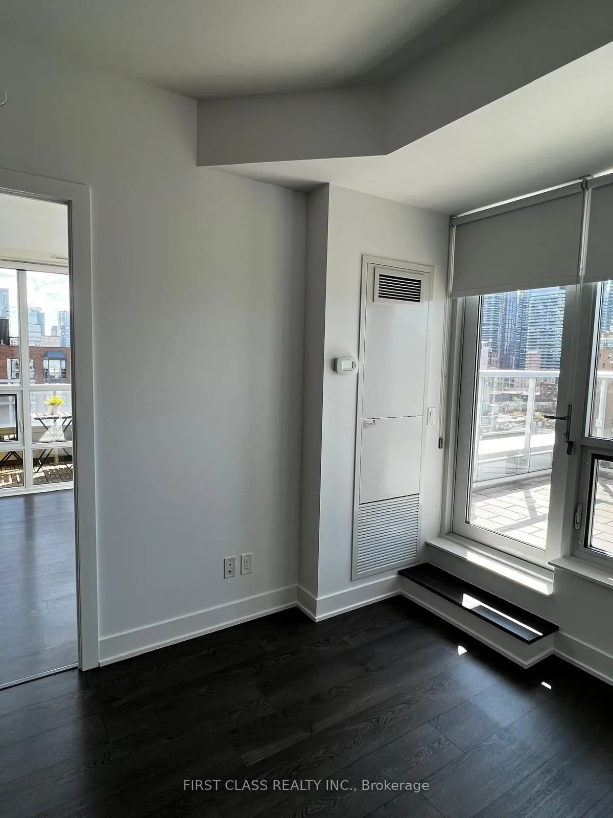 38 Cameron Street, #1019