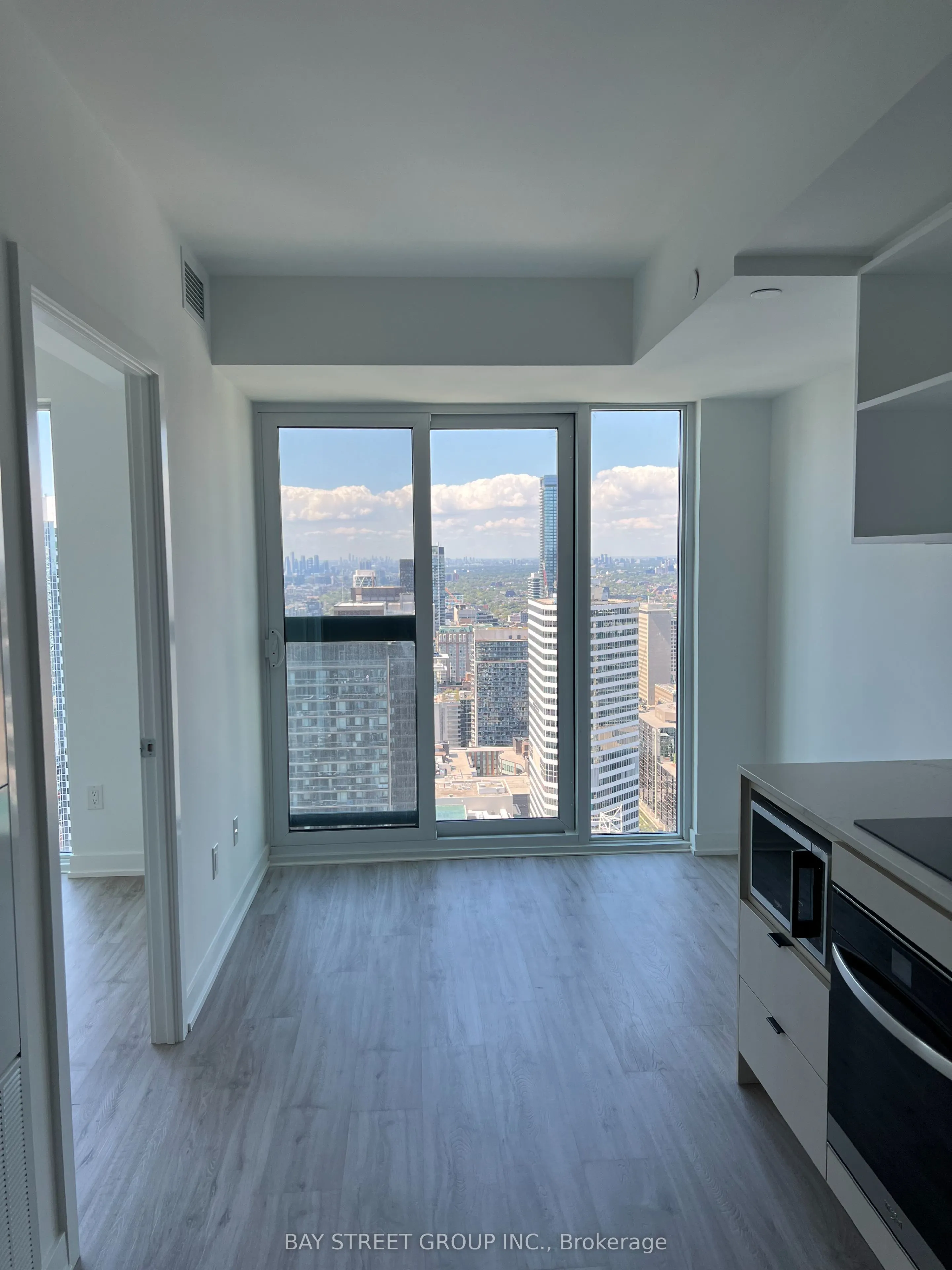 252 Church Street, #5001