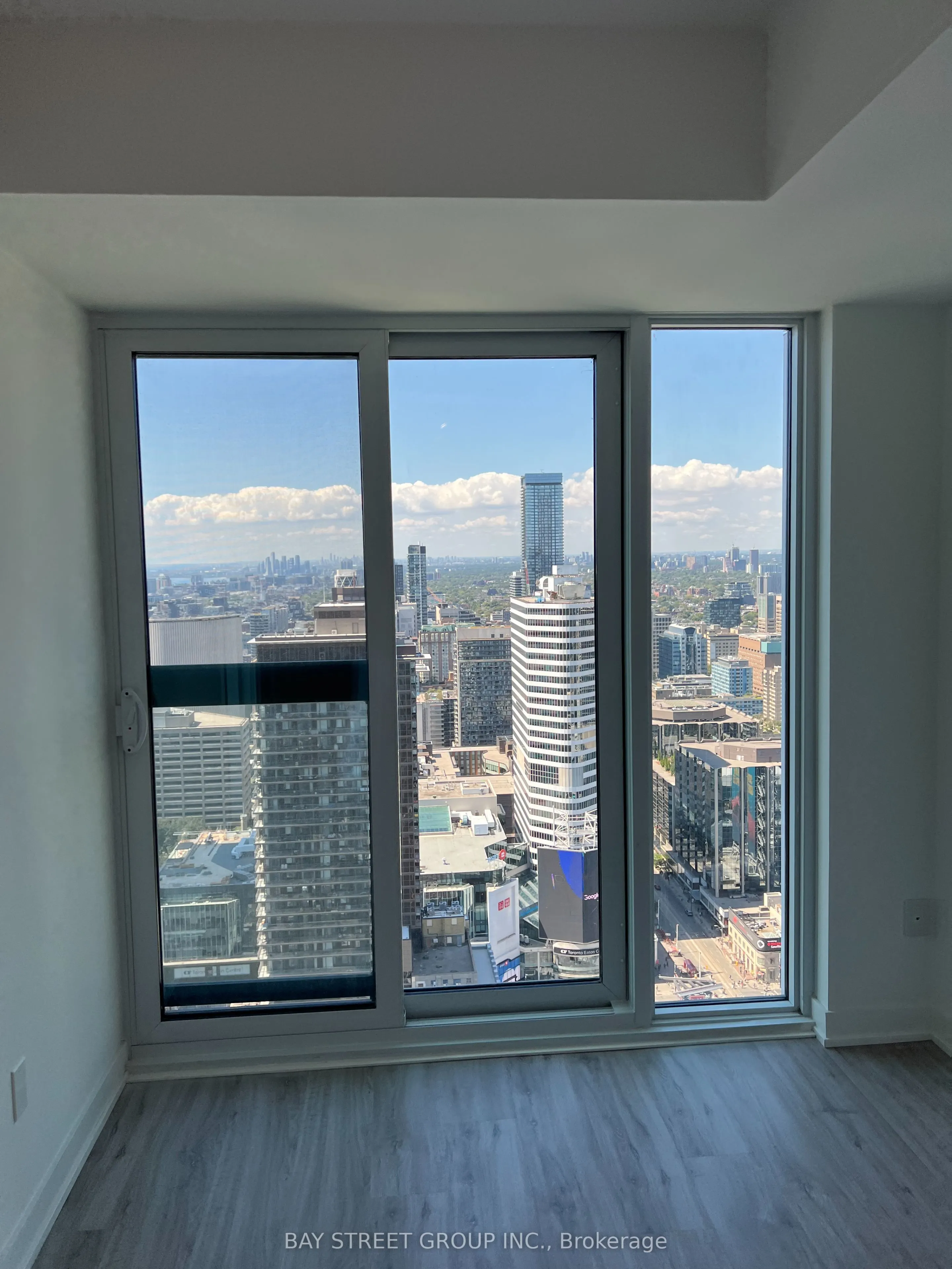 252 Church Street, #5001