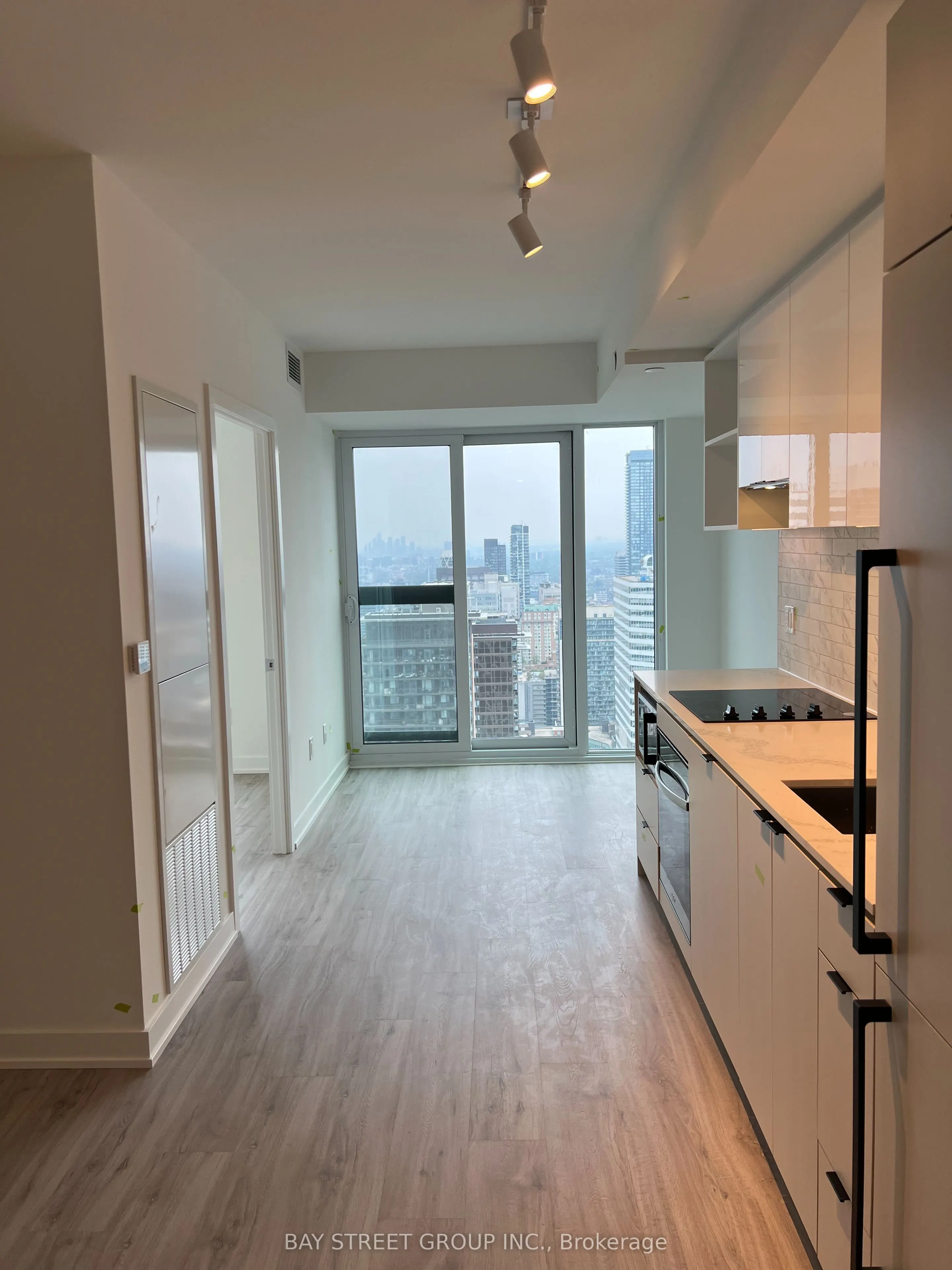 252 Church Street, #5001