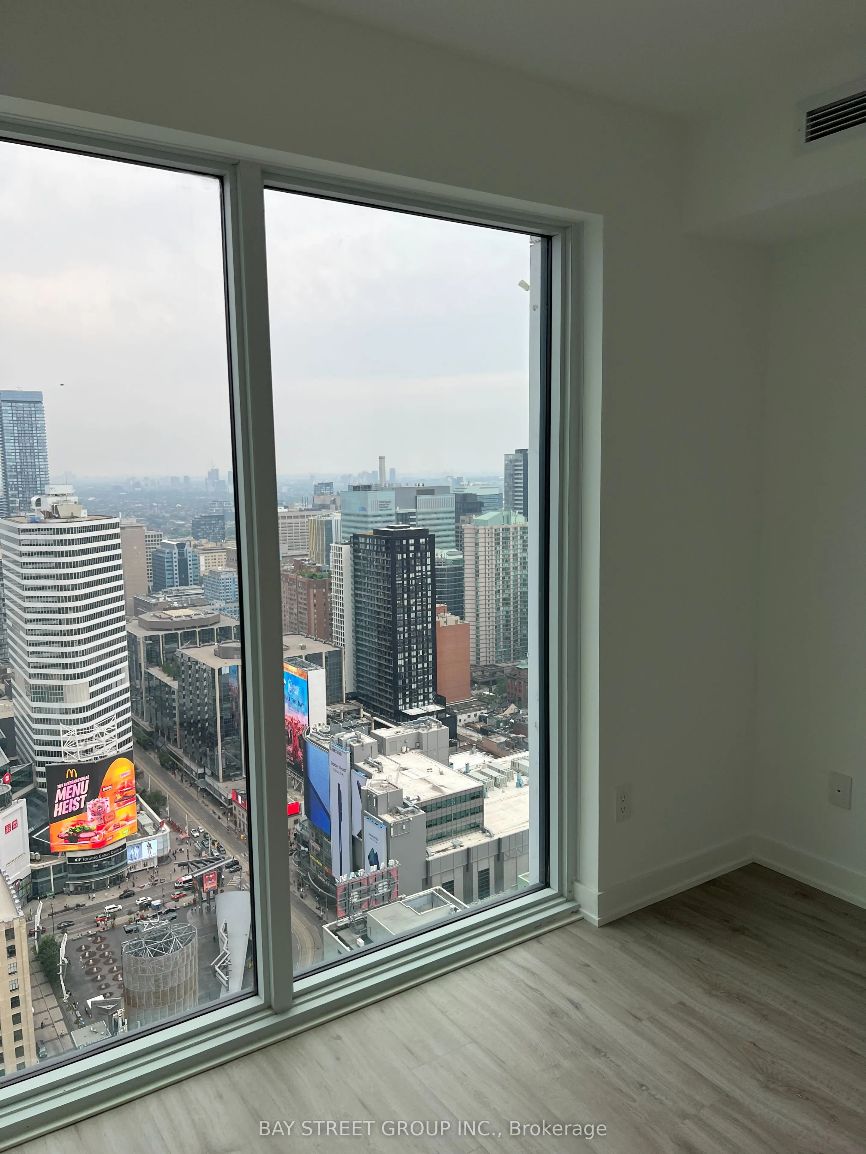 252 Church Street, #5001