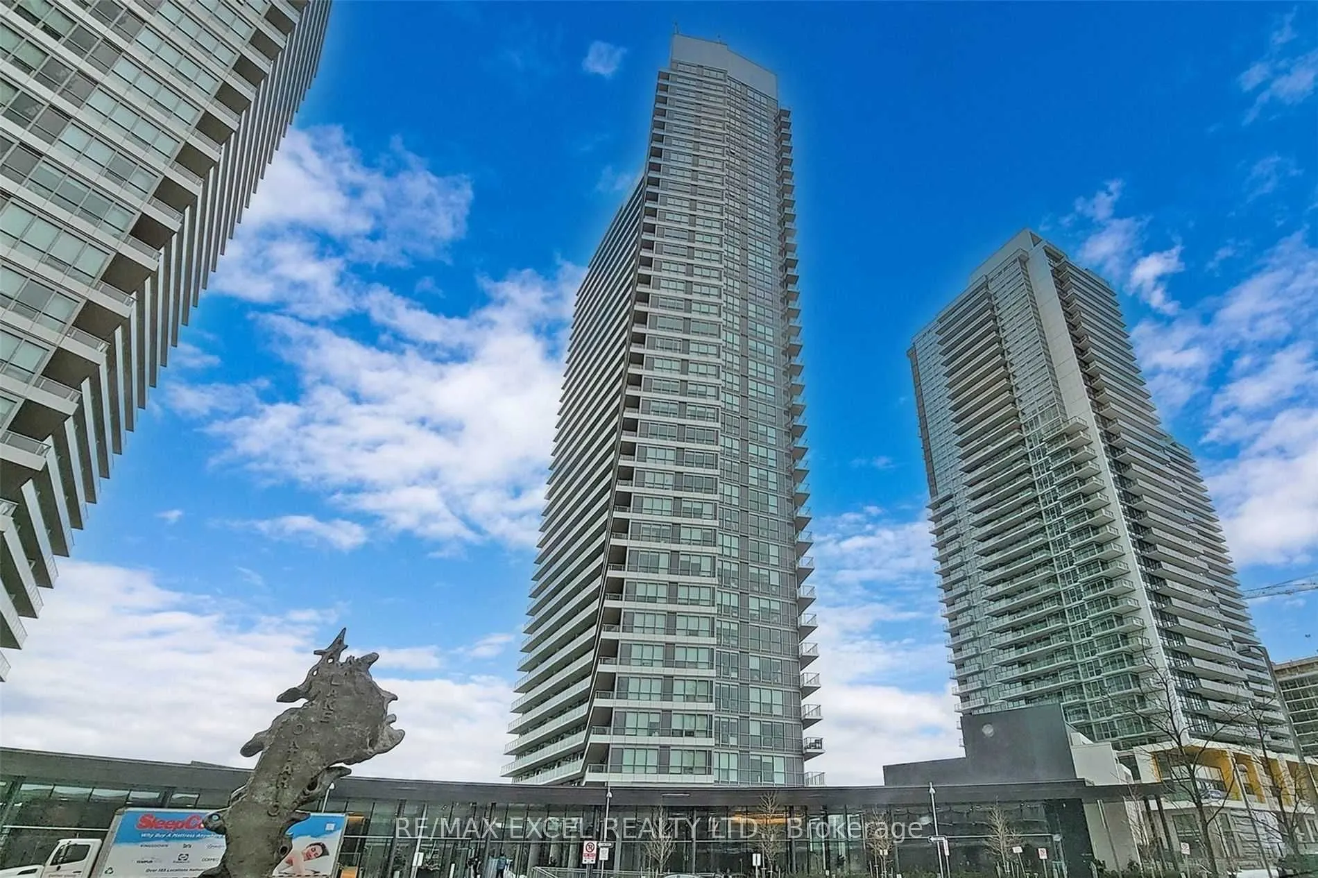 115 McMahon Drive, #3510