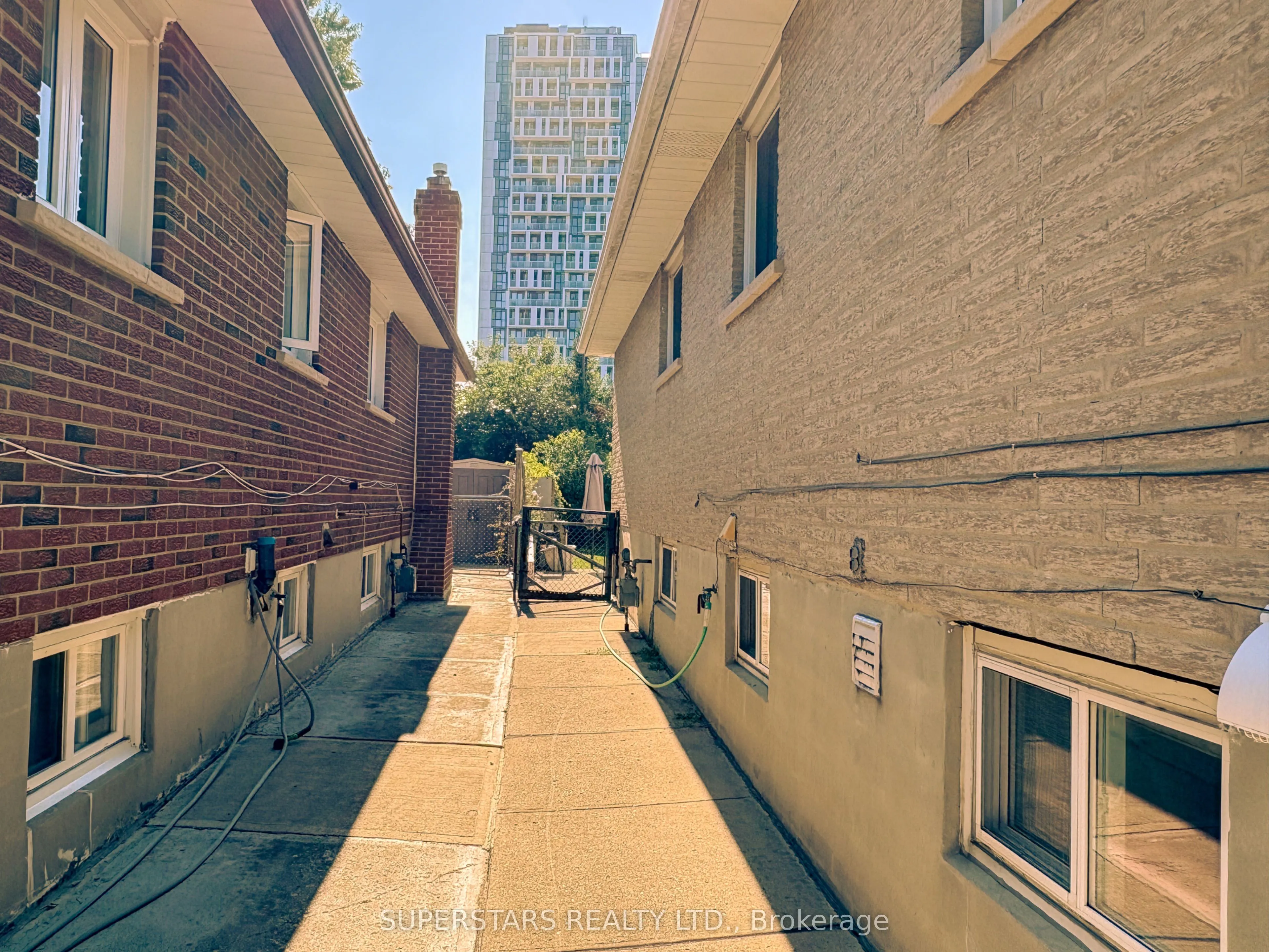 80 Muirhead Road, #Bsmt