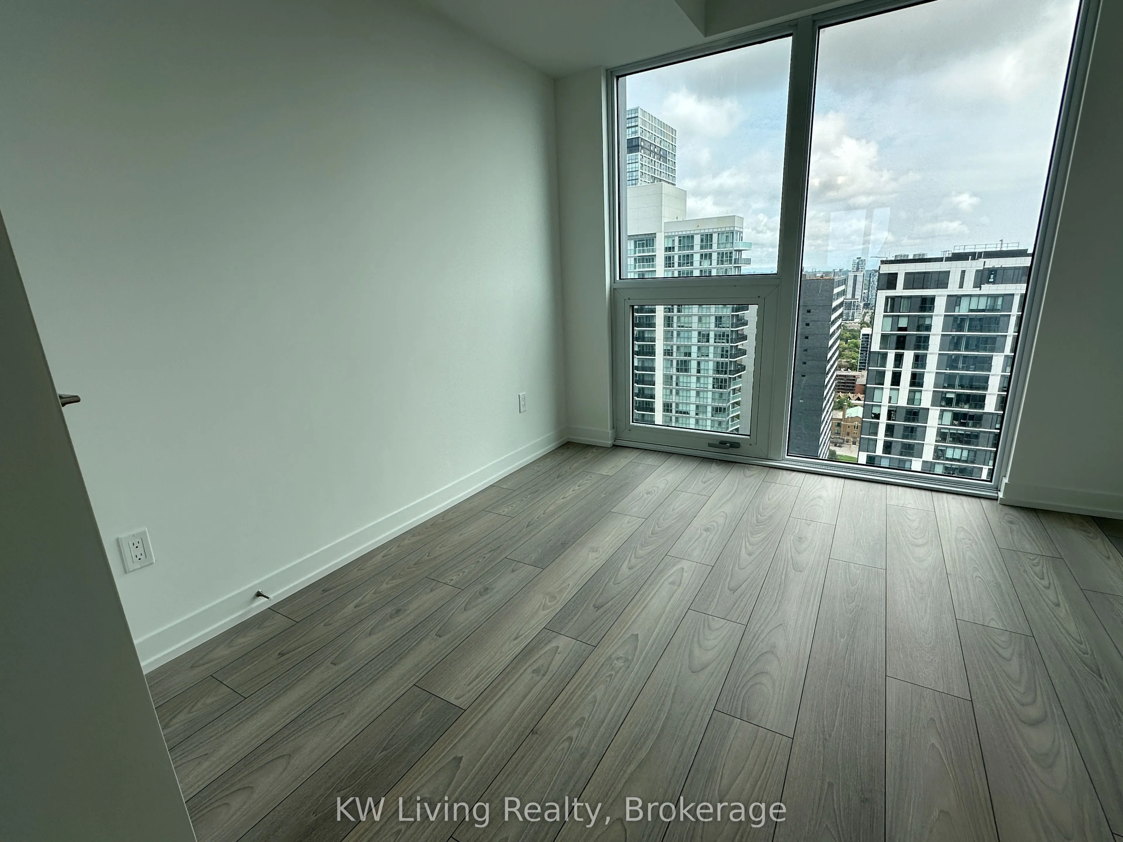 82 Dalhousie Street, #3802