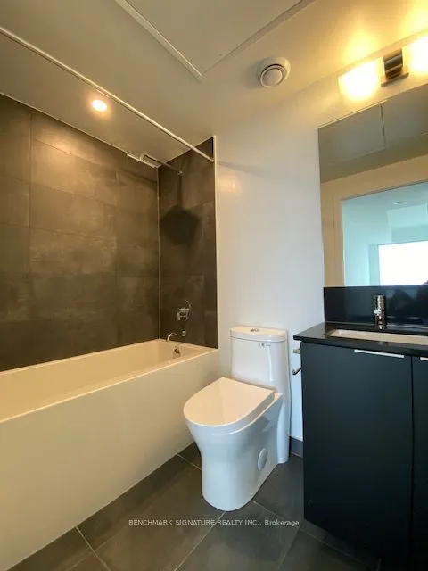 8 Wellesley Street W, #5708