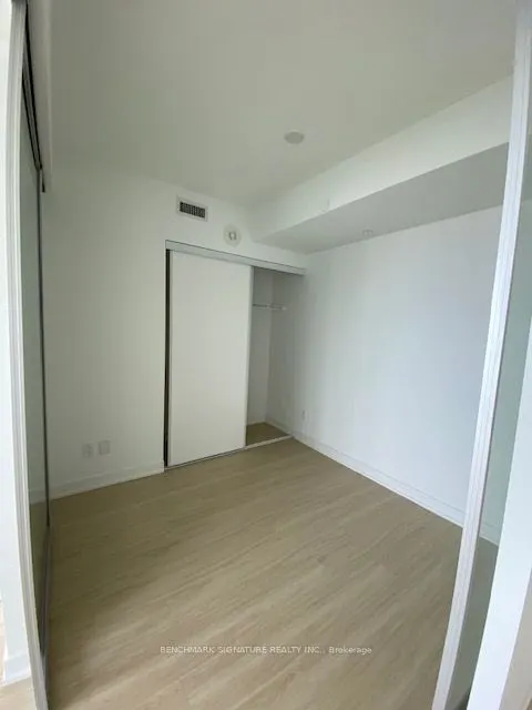 8 Wellesley Street W, #5708